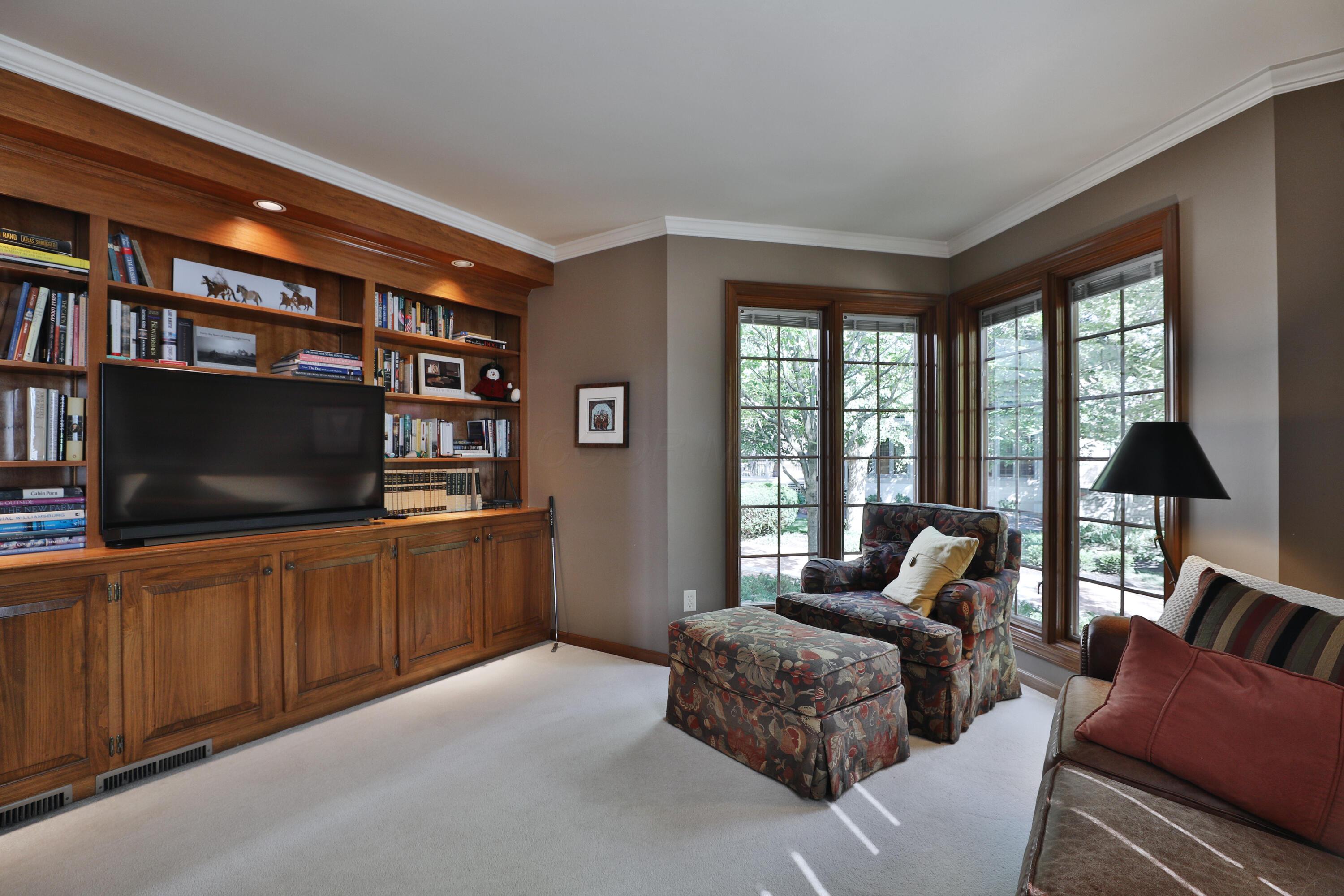 5720 Loch Maree Court