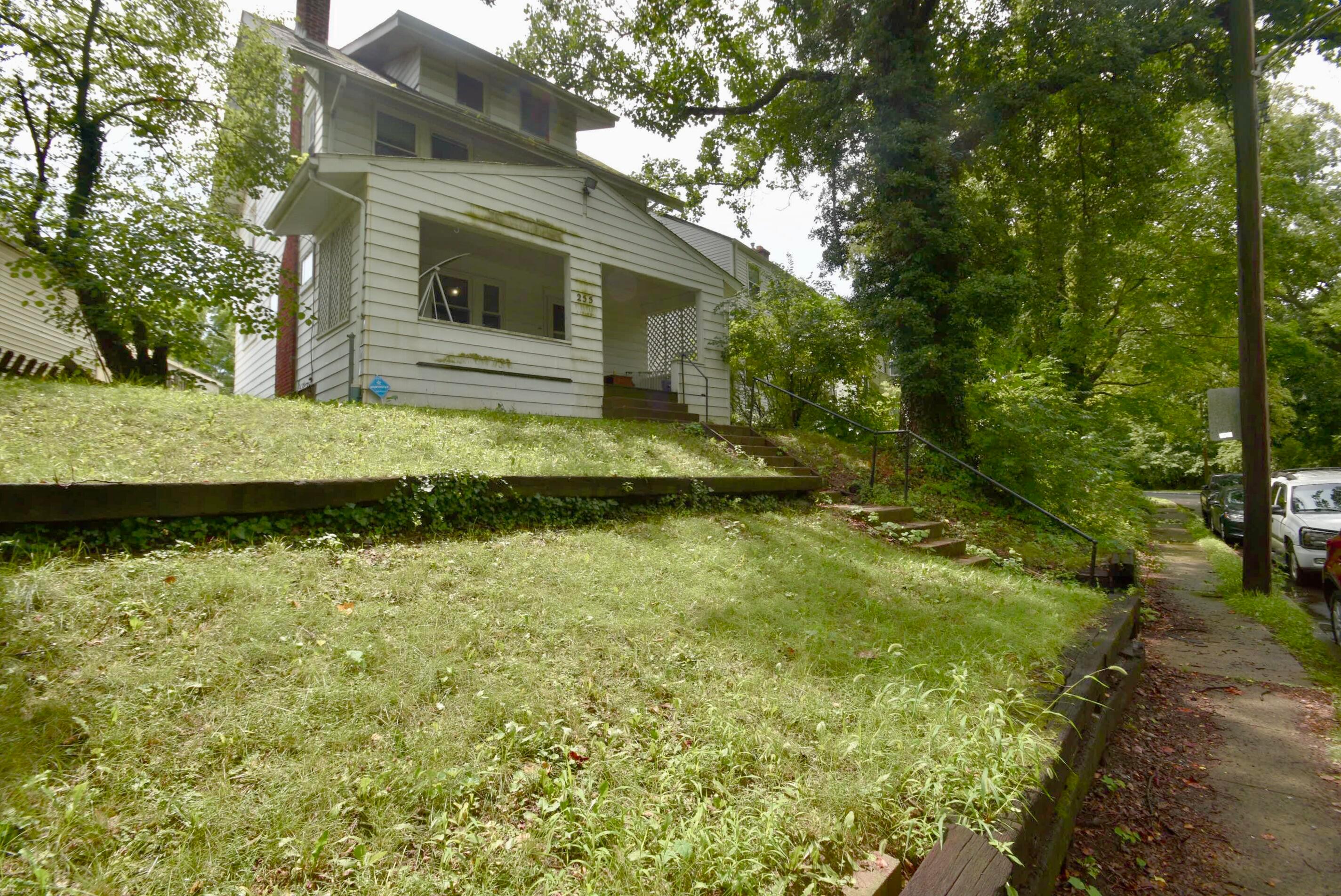 255 Eldon Avenue