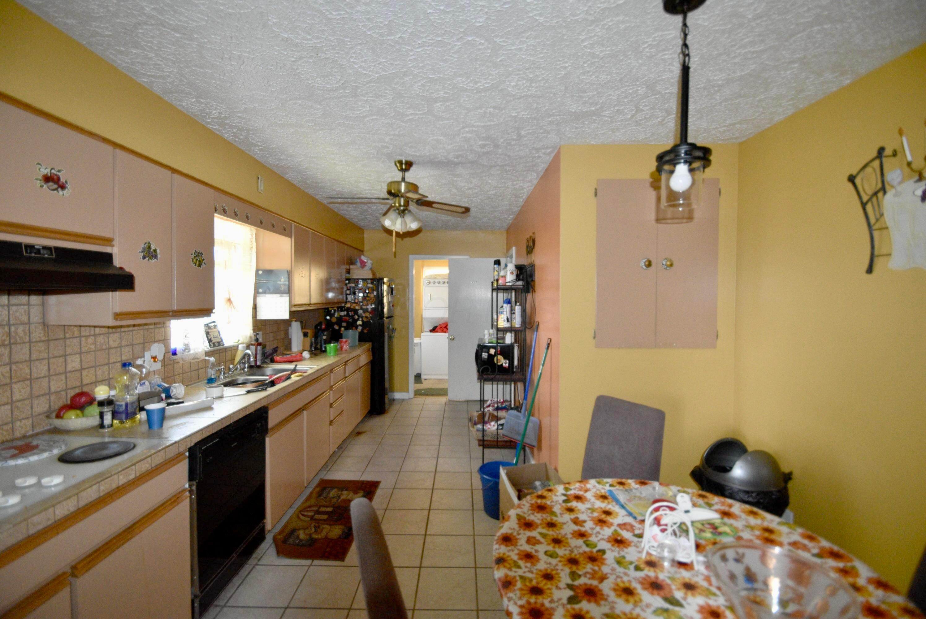 4353 Amalia Place