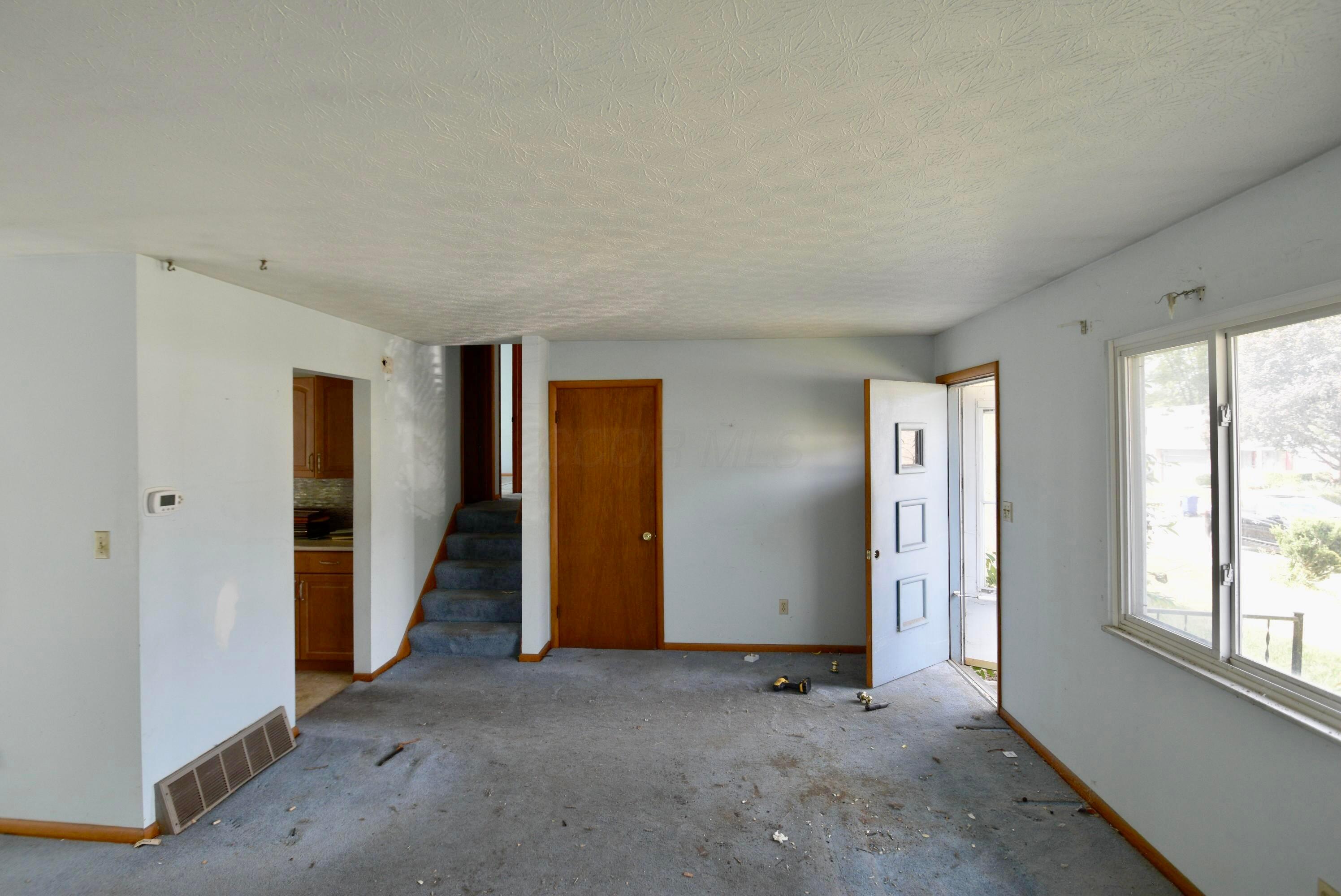 5789 Riverton Road