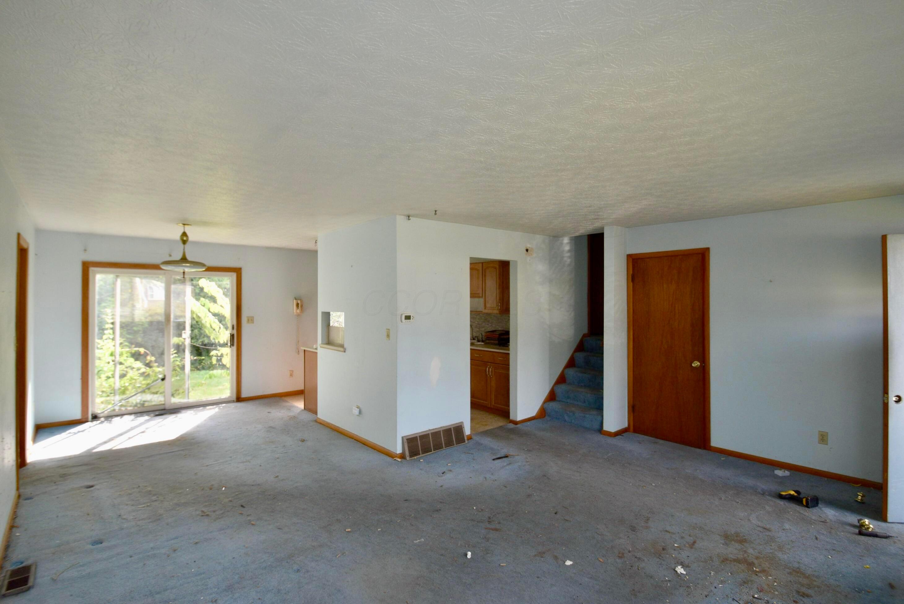 5789 Riverton Road