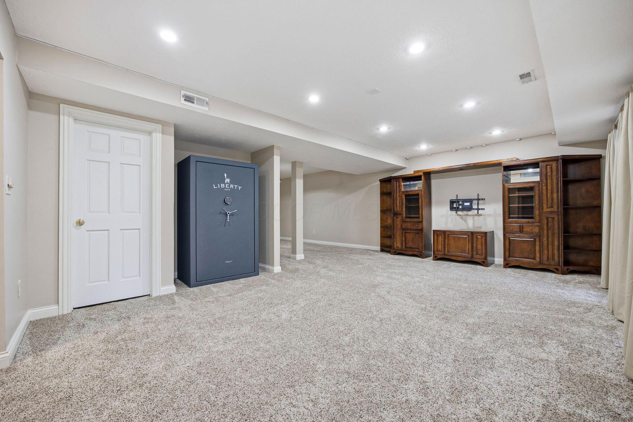 477 Stratshire Lane