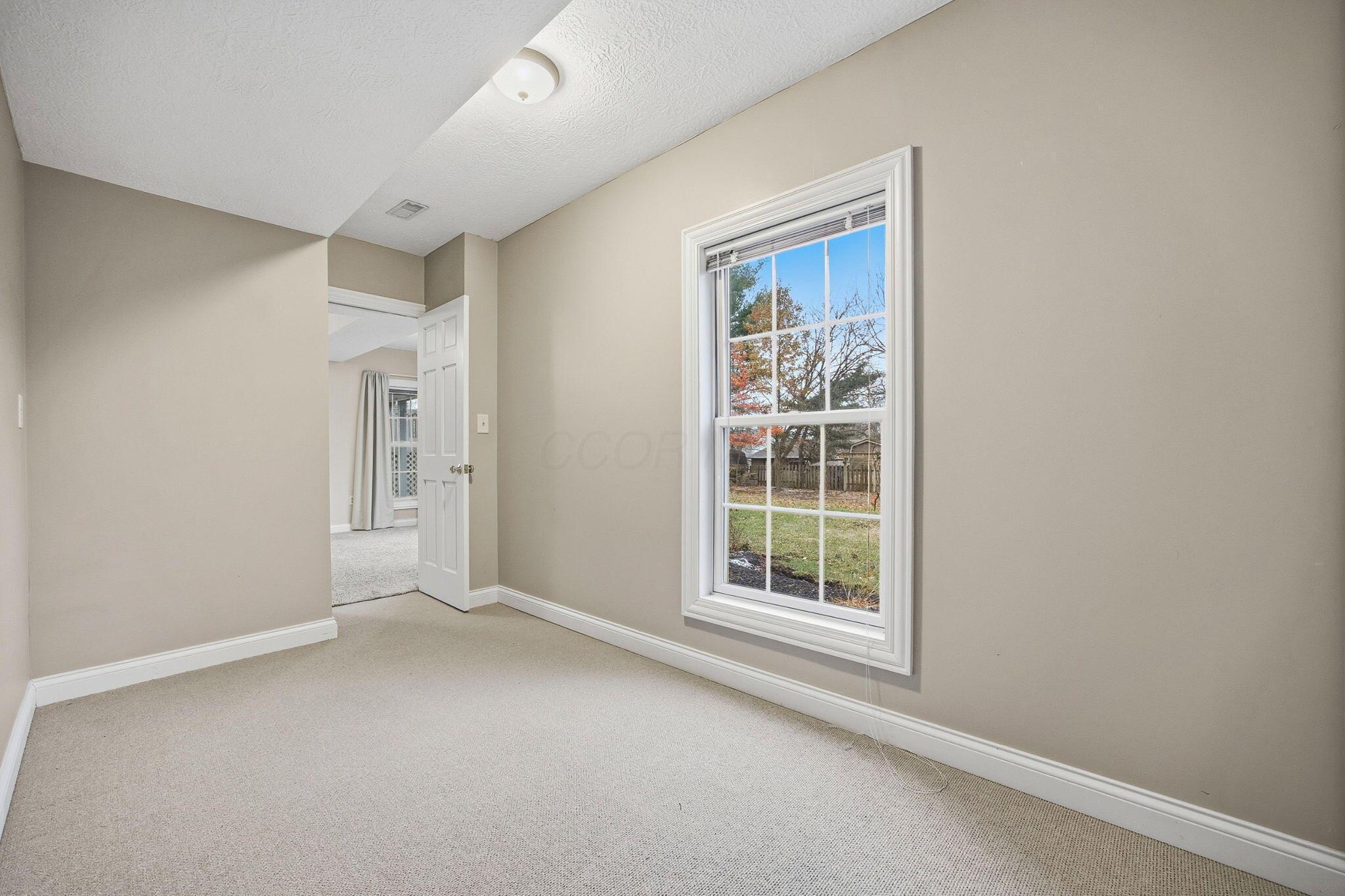 477 Stratshire Lane