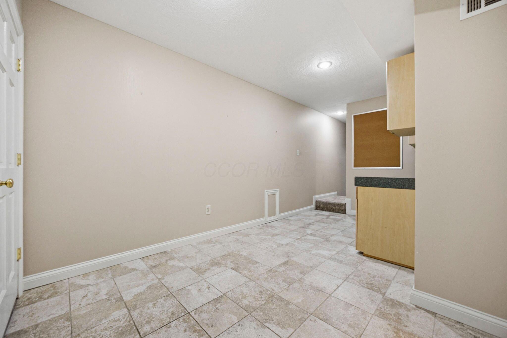 477 Stratshire Lane