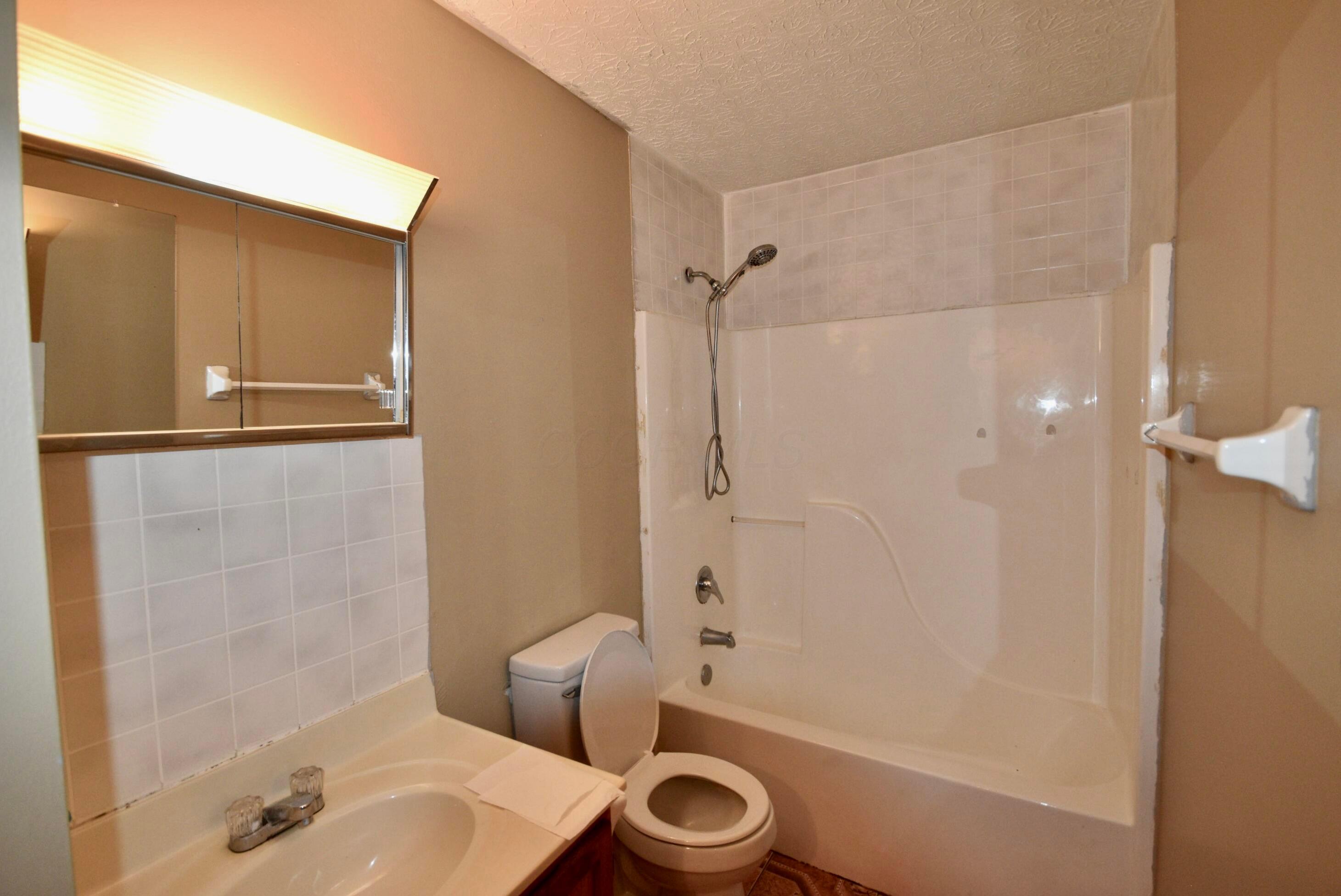 2243 Golden Leaf Lane