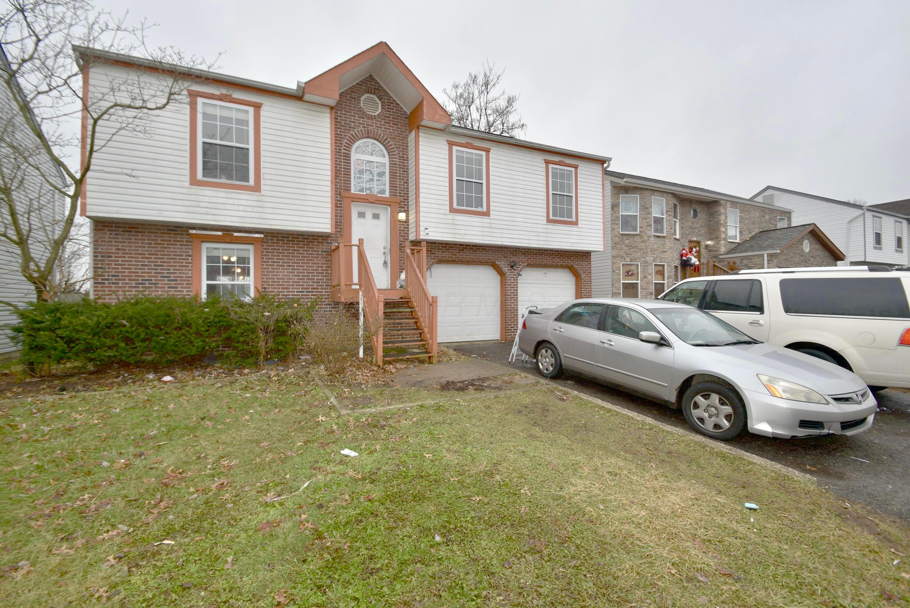 2243 Golden Leaf Lane