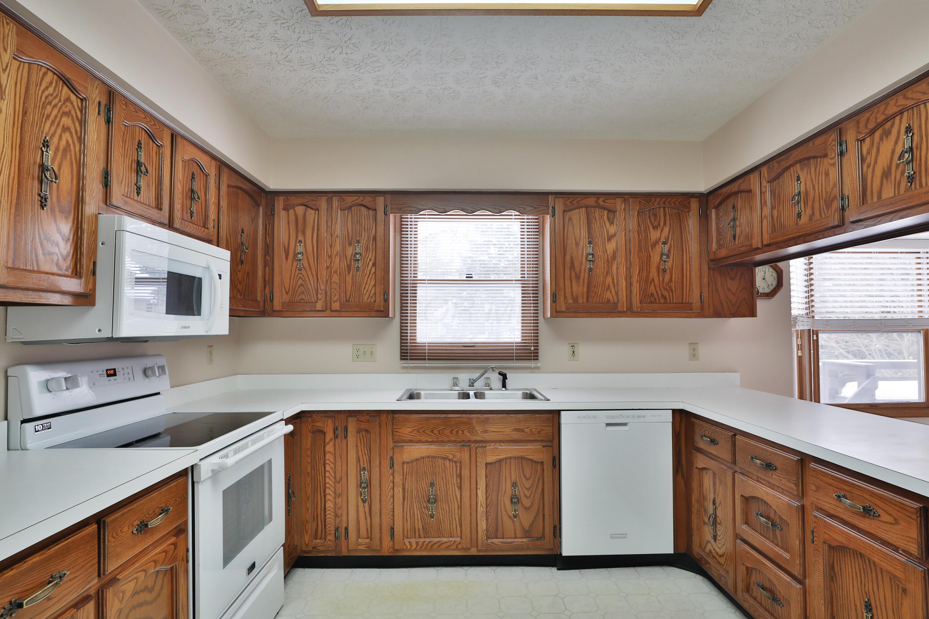 797 Troon Trail