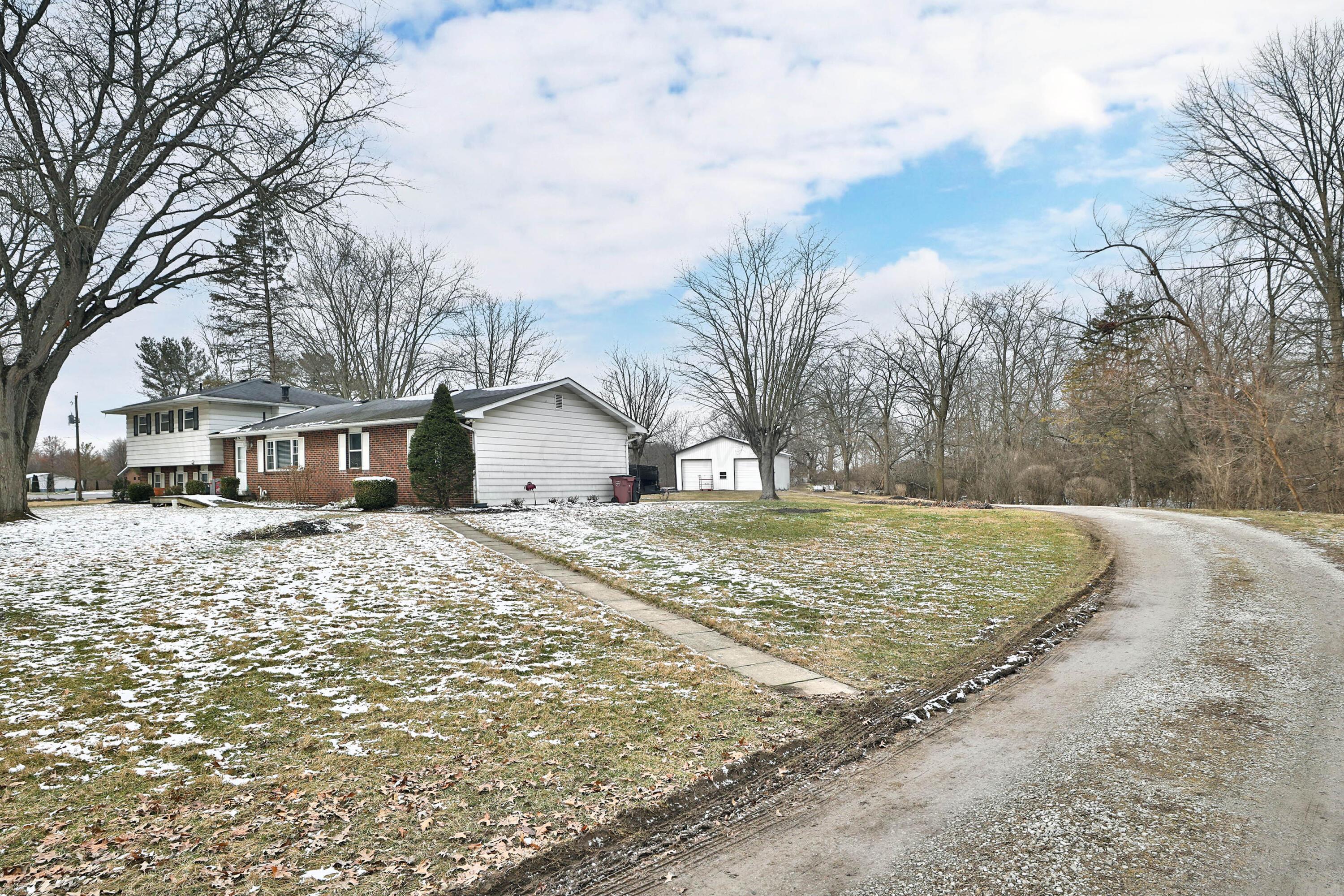 4677 Harrisburg Pike