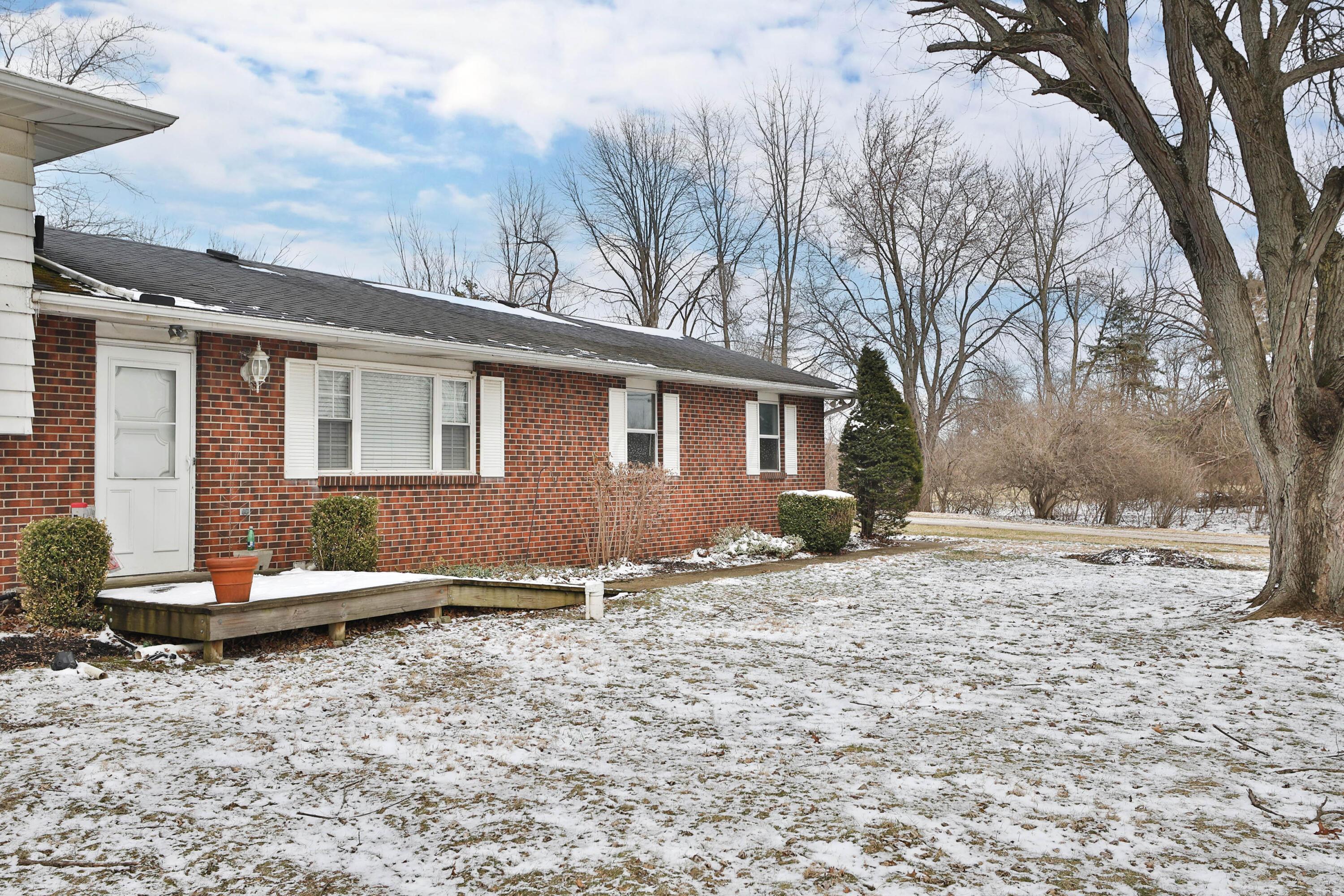 4677 Harrisburg Pike