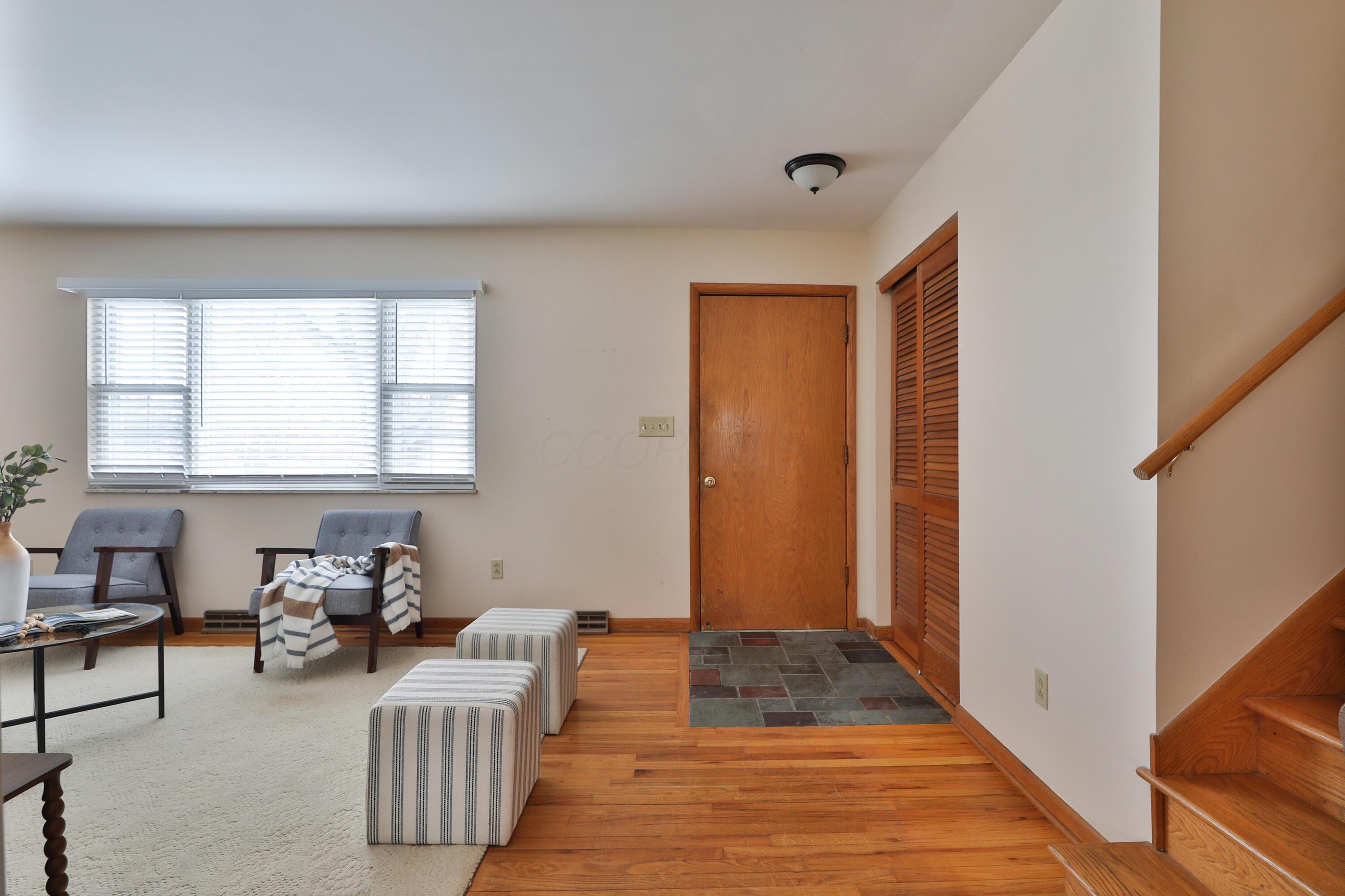 4677 Harrisburg Pike