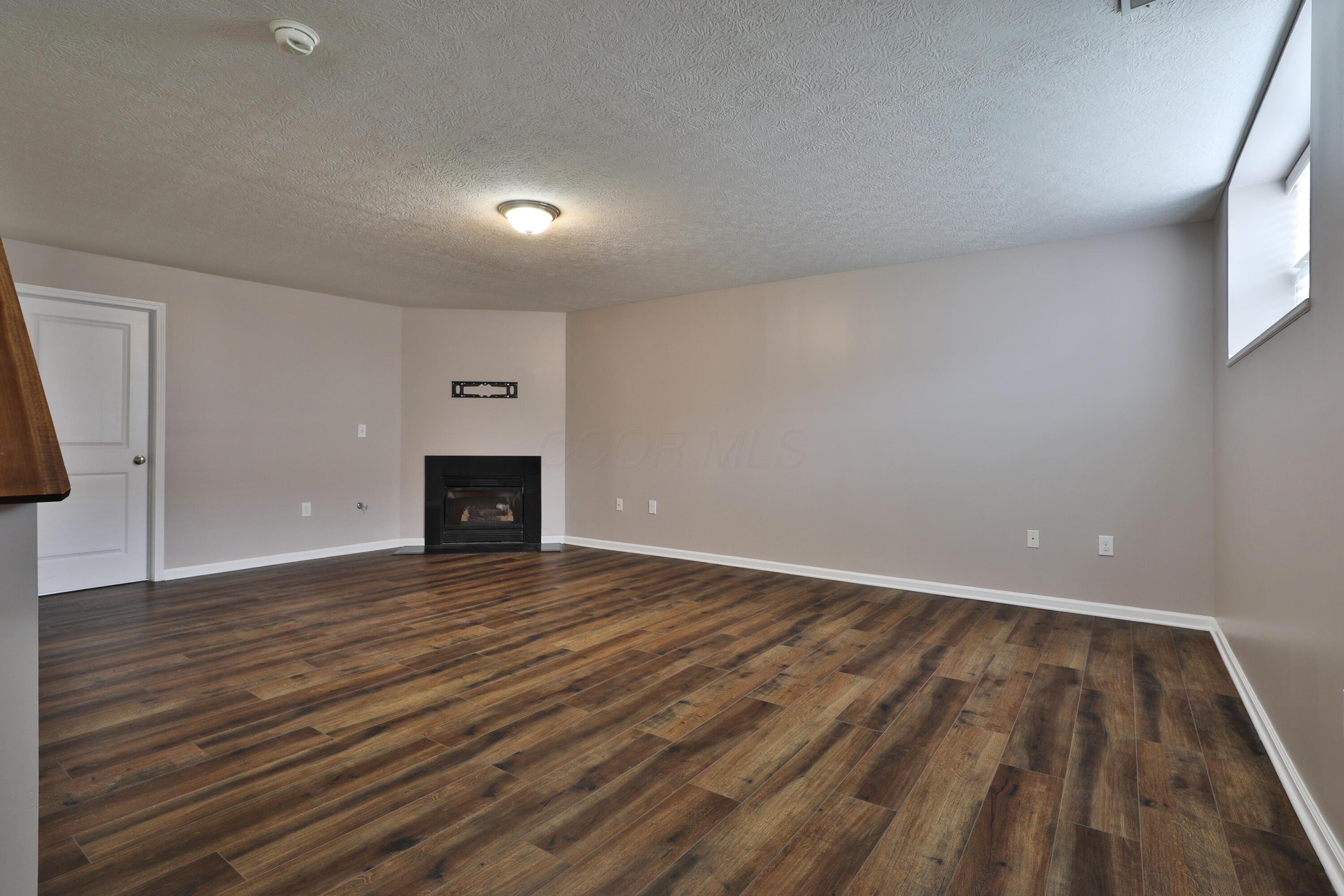 5635 Chippewa Falls Street, 61