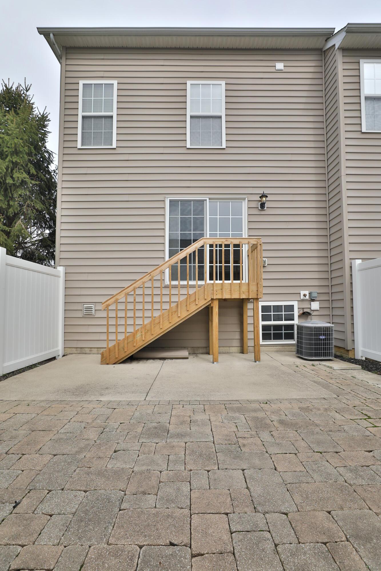 5635 Chippewa Falls Street, 61