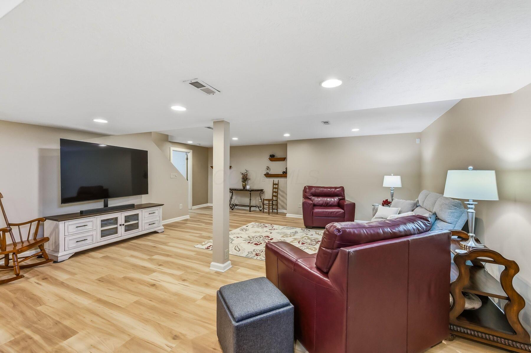 6299 Memorial Drive