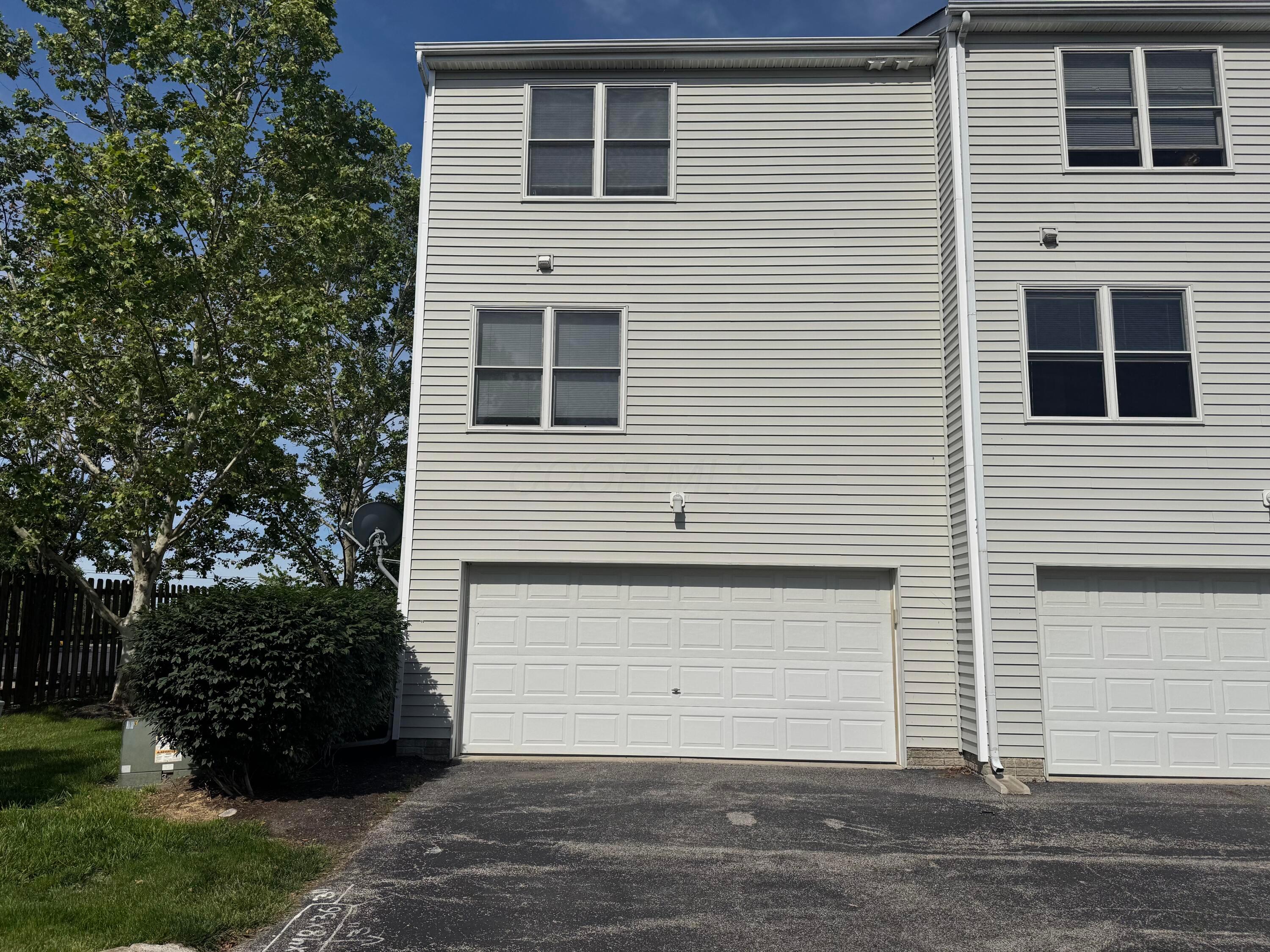 5456 Bull Creek Drive, 106