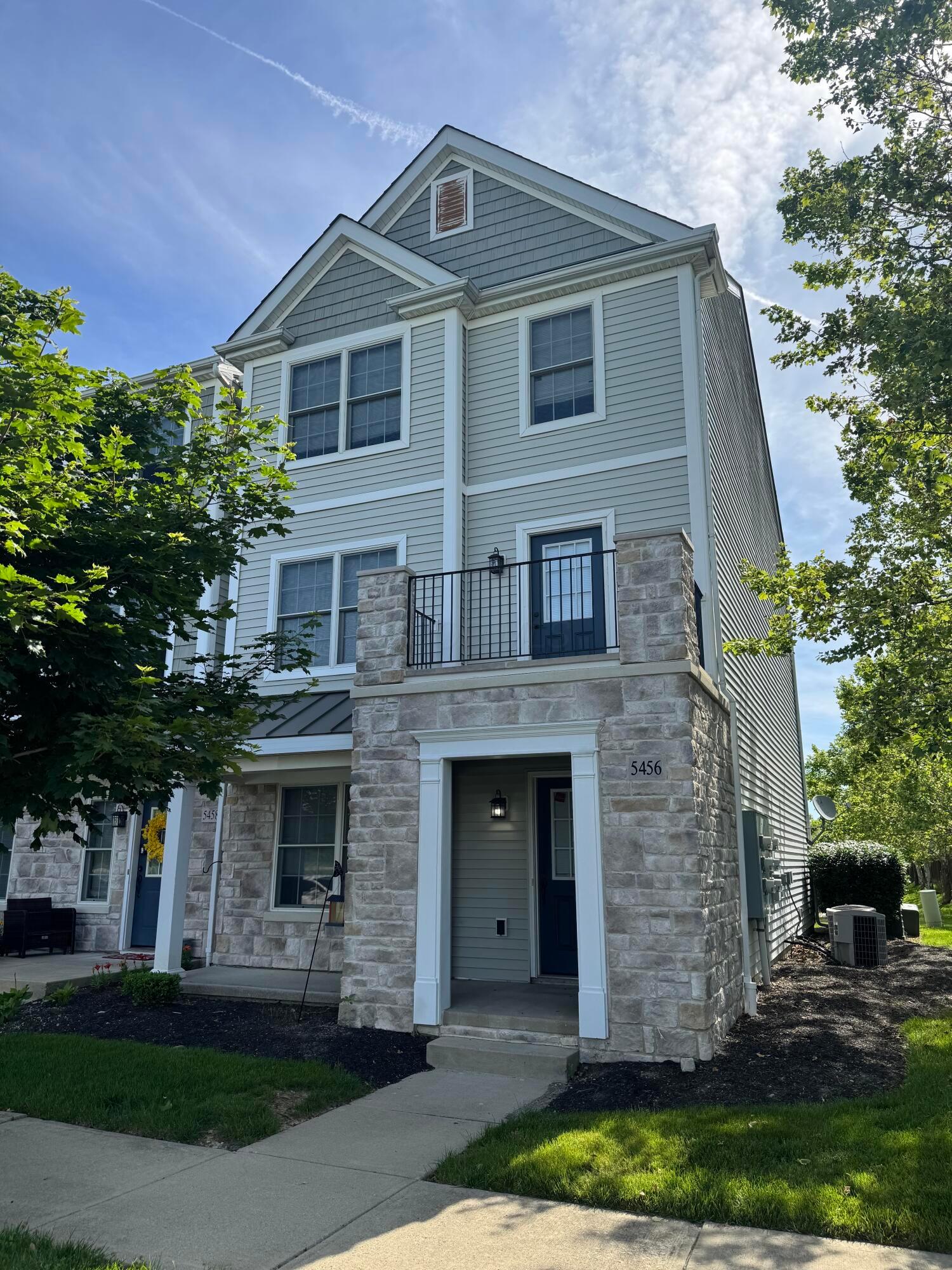 5456 Bull Creek Drive, 106