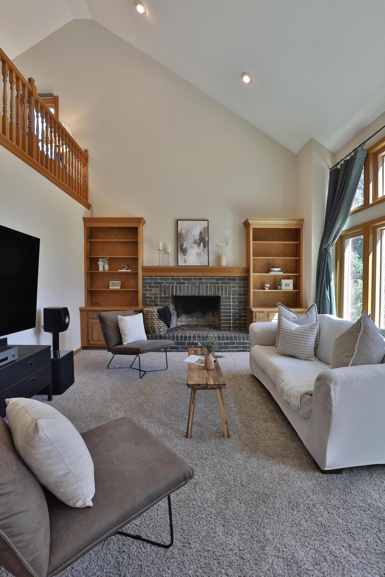 7680 Brandbury Place
