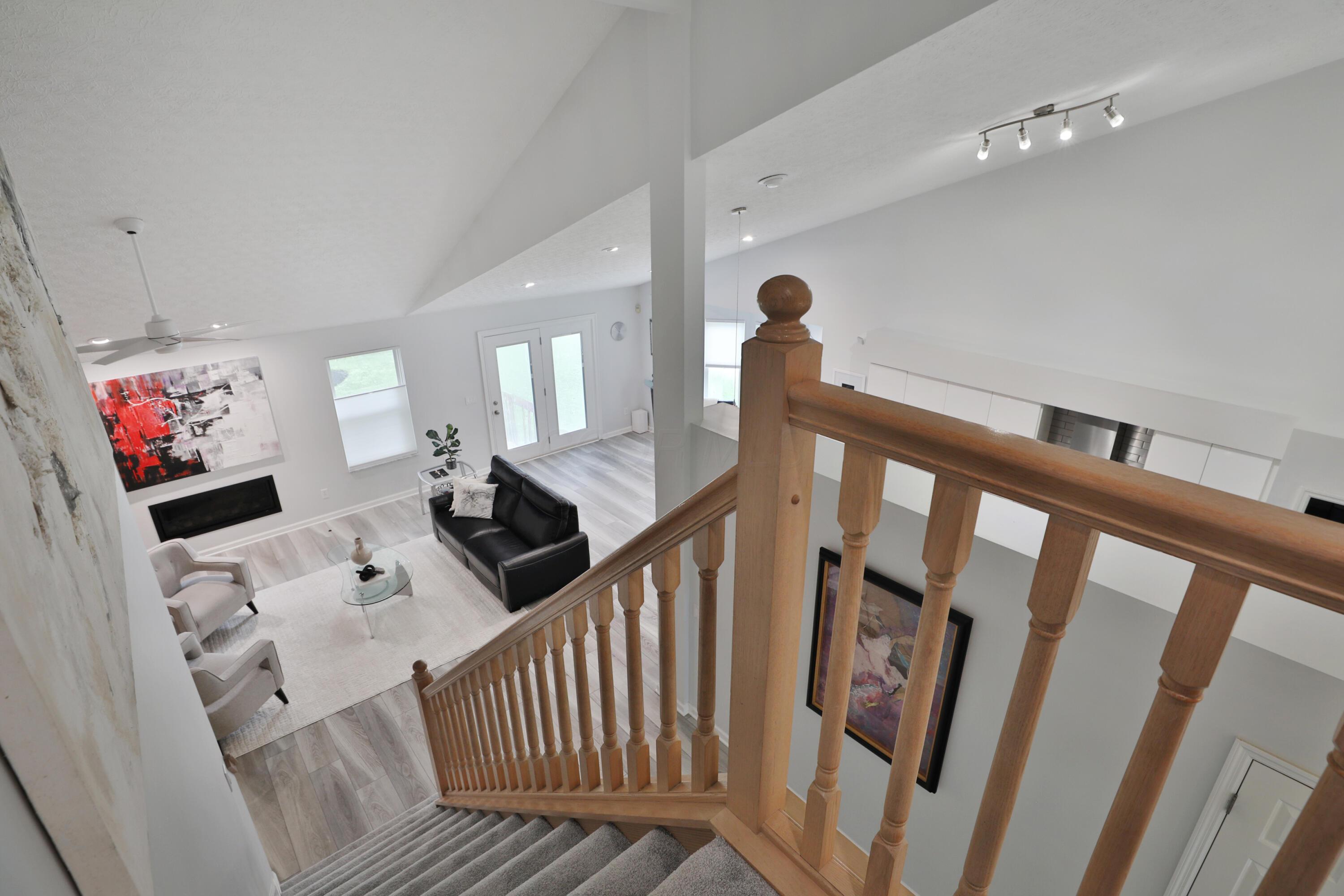 386 Shelby Avenue W