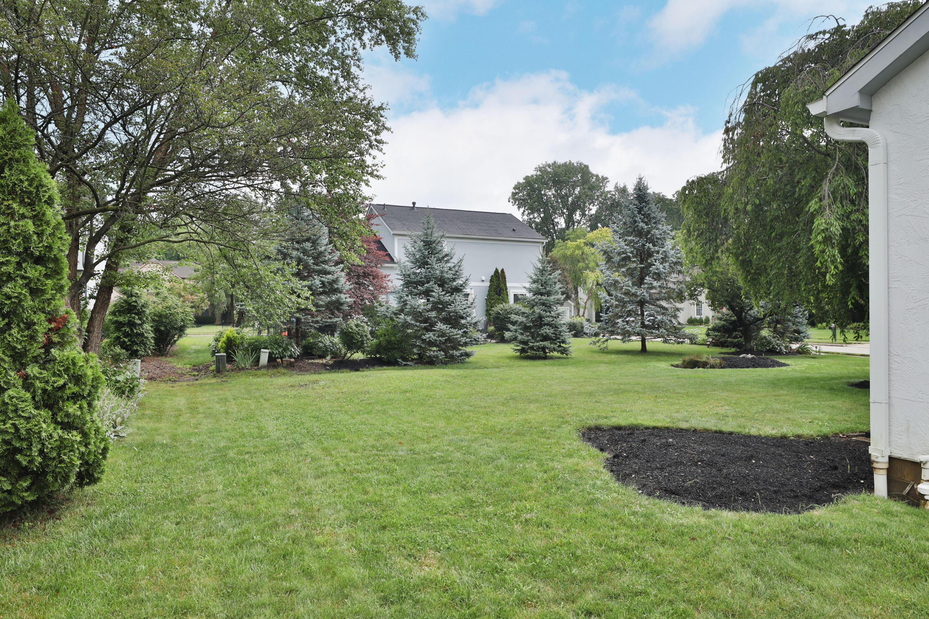 386 Shelby Avenue W