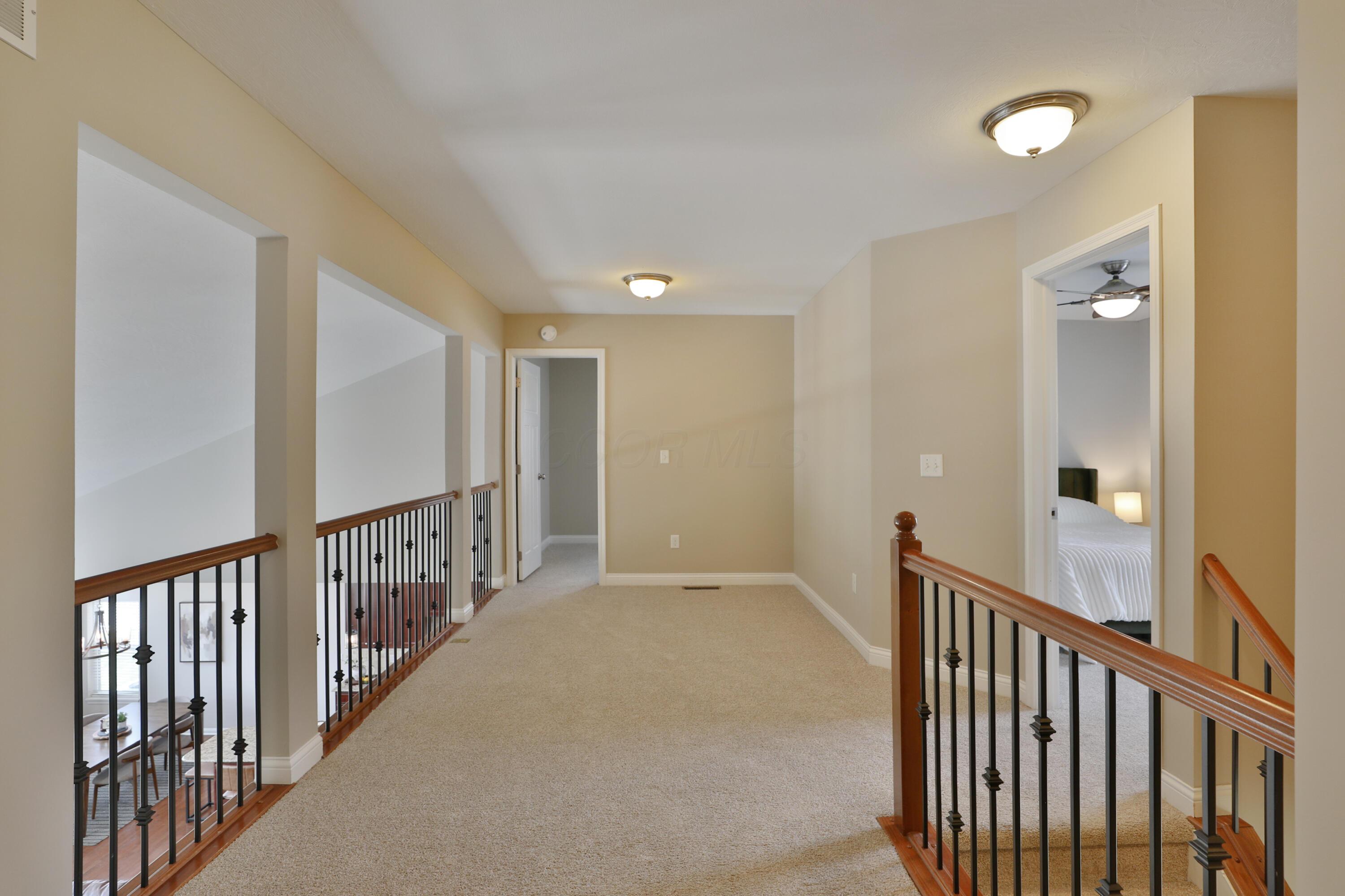 2607 Loris Way