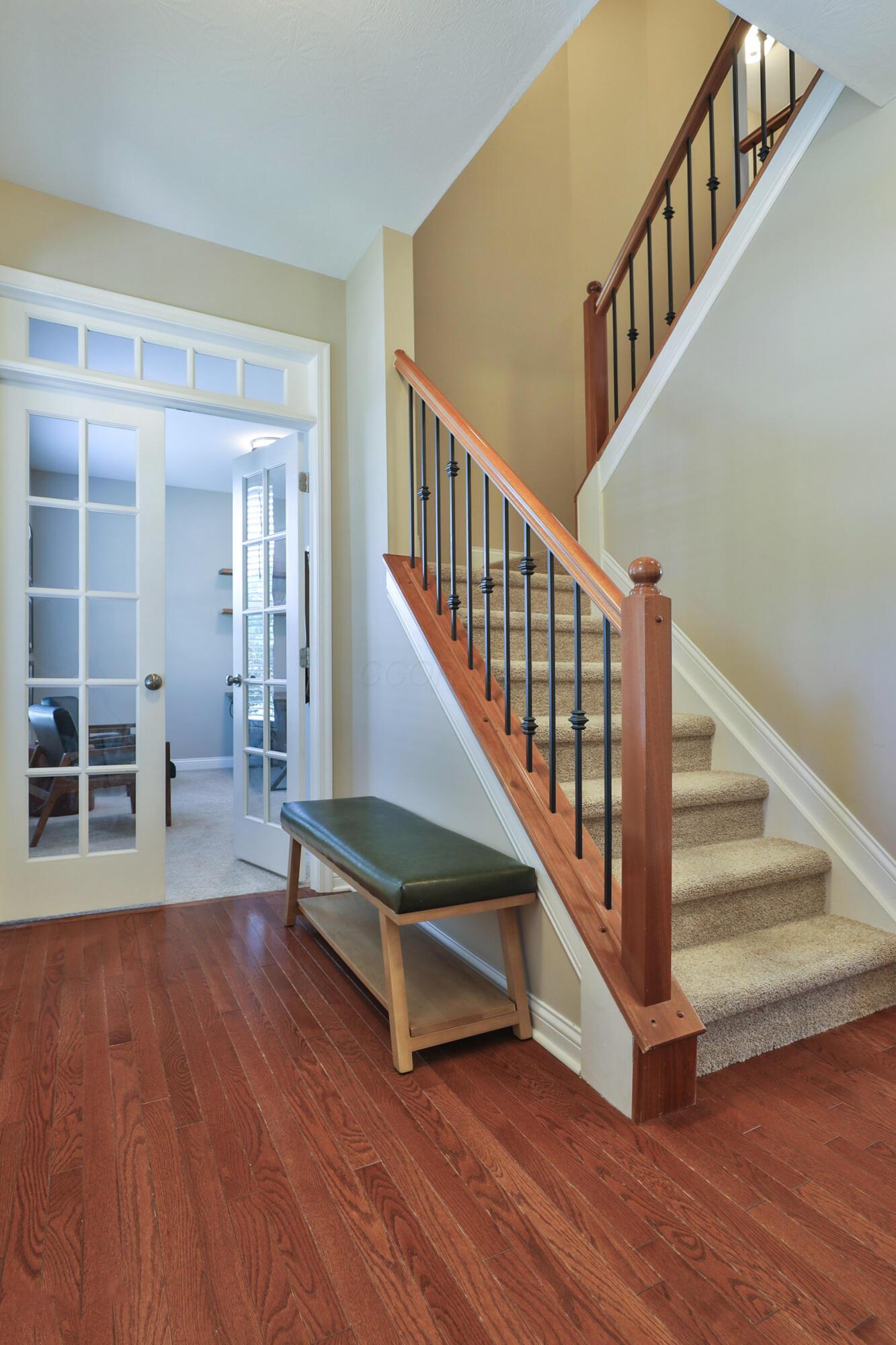 2607 Loris Way