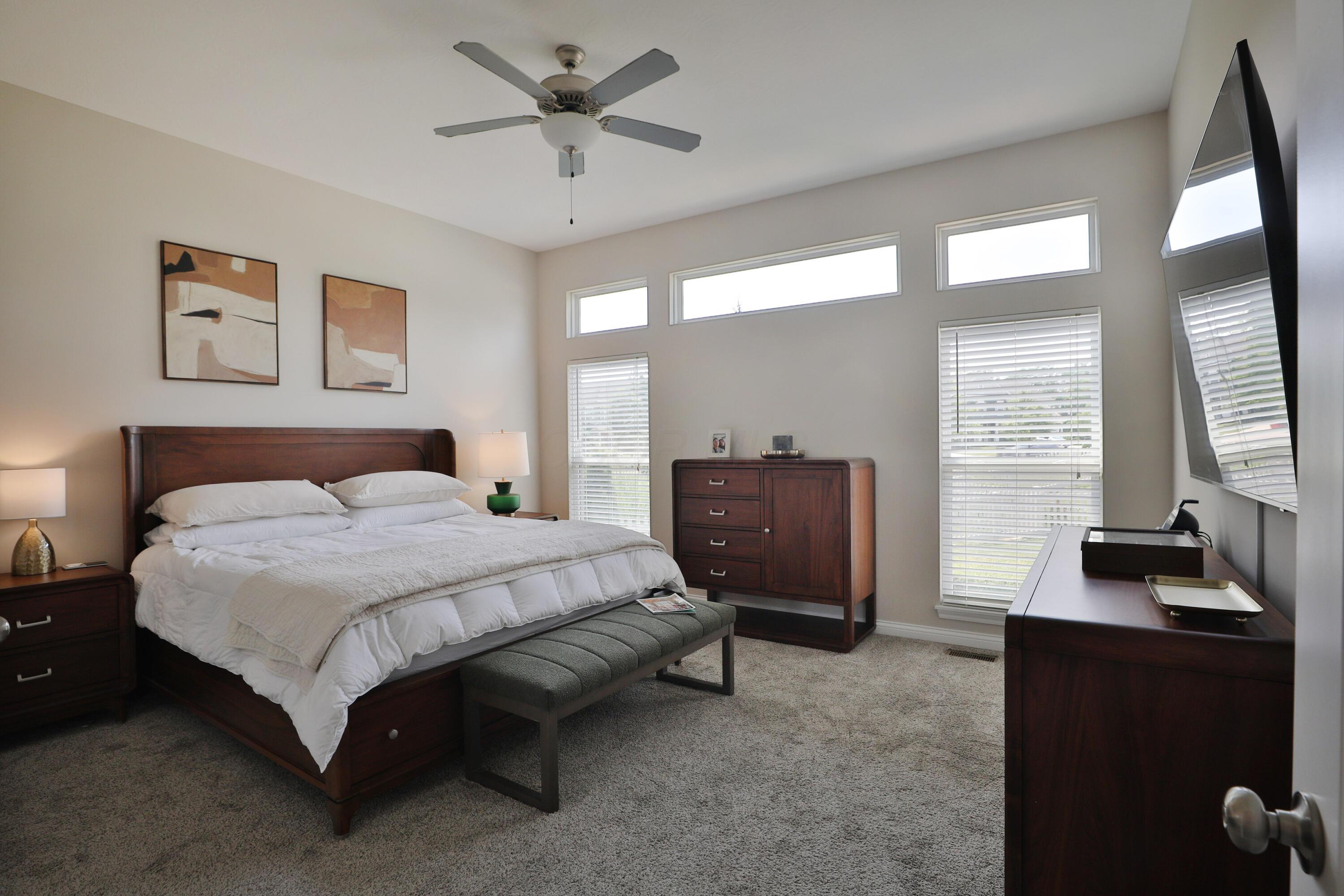 2607 Loris Way