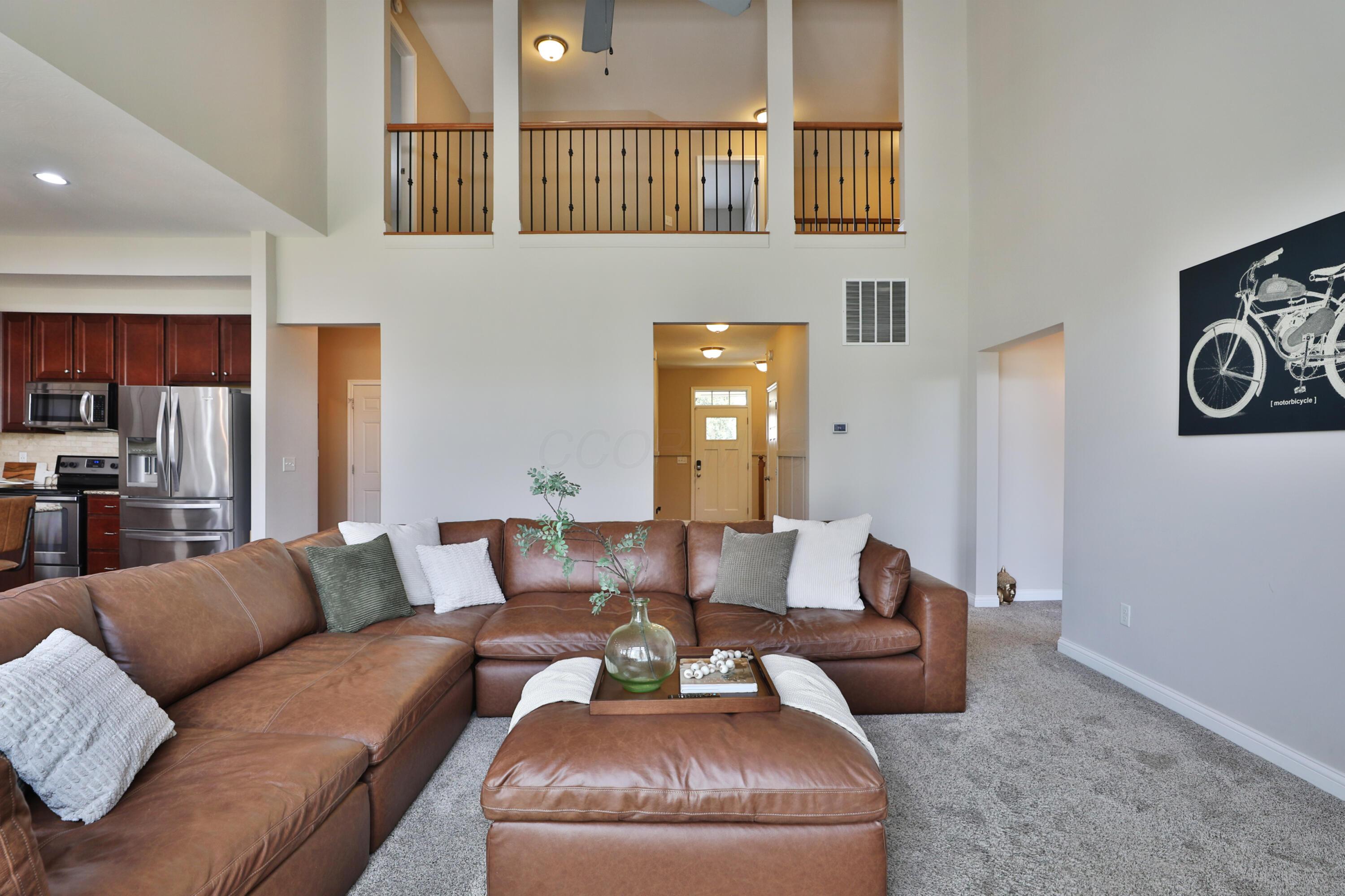 2607 Loris Way