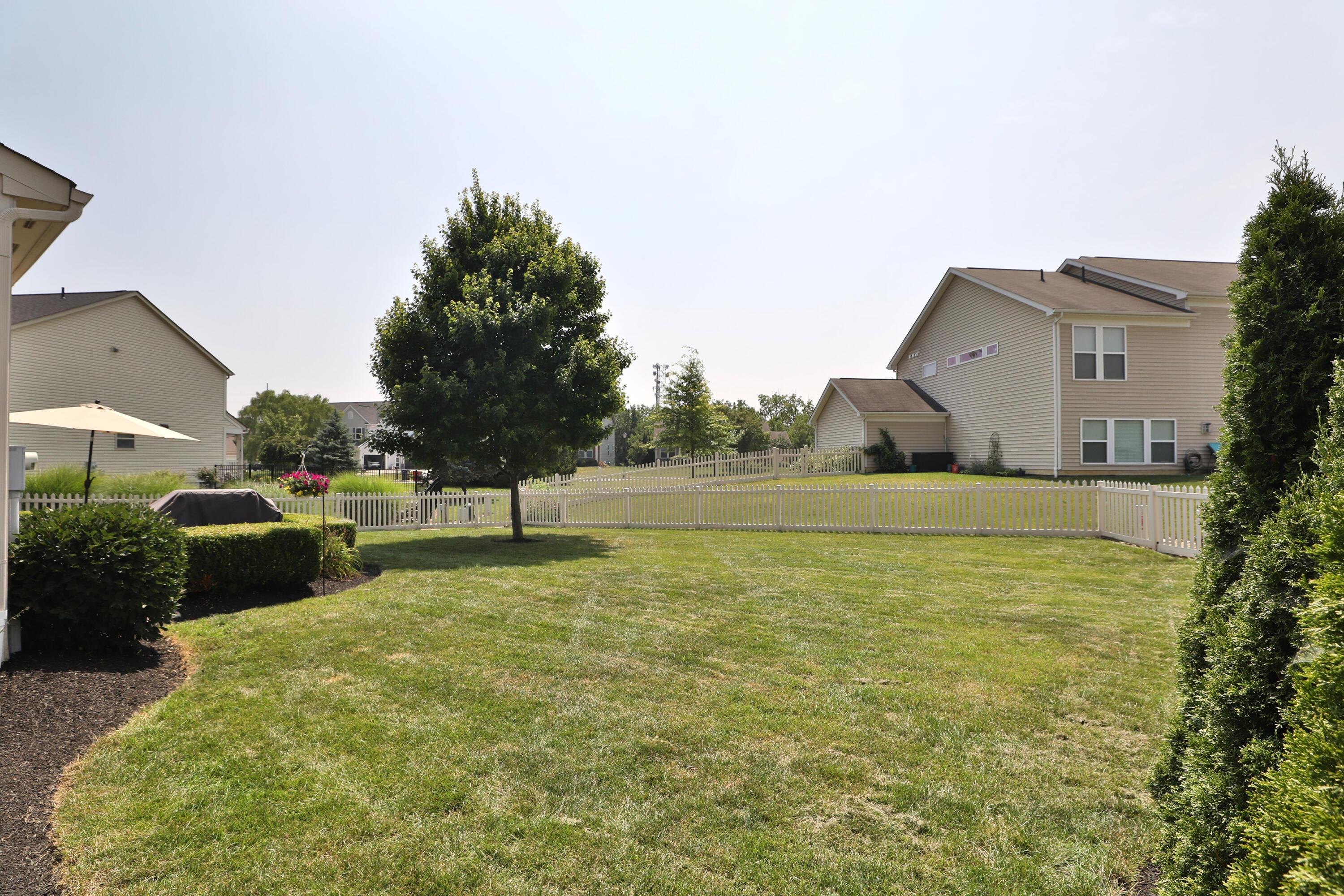 2607 Loris Way
