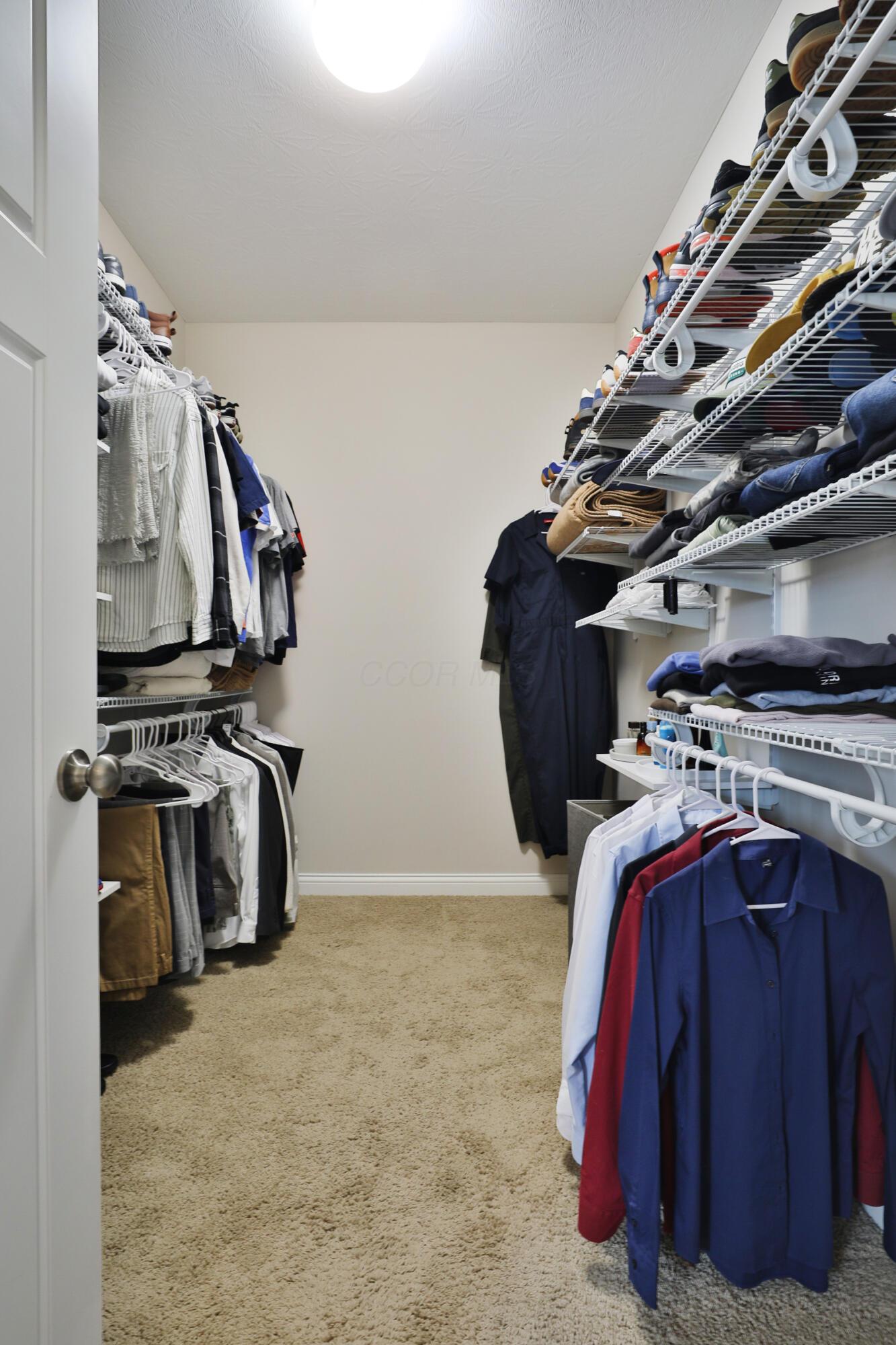 2607 Loris Way