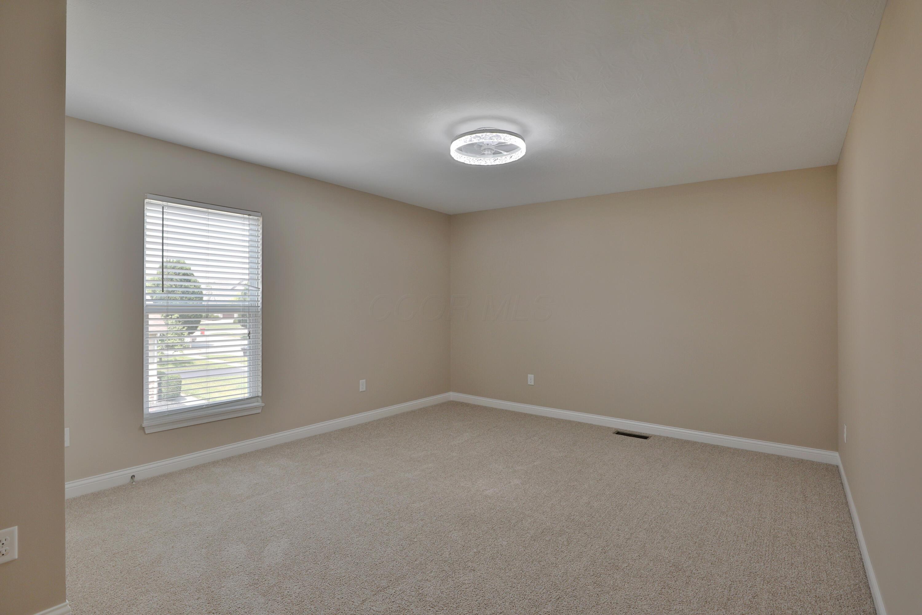 2607 Loris Way