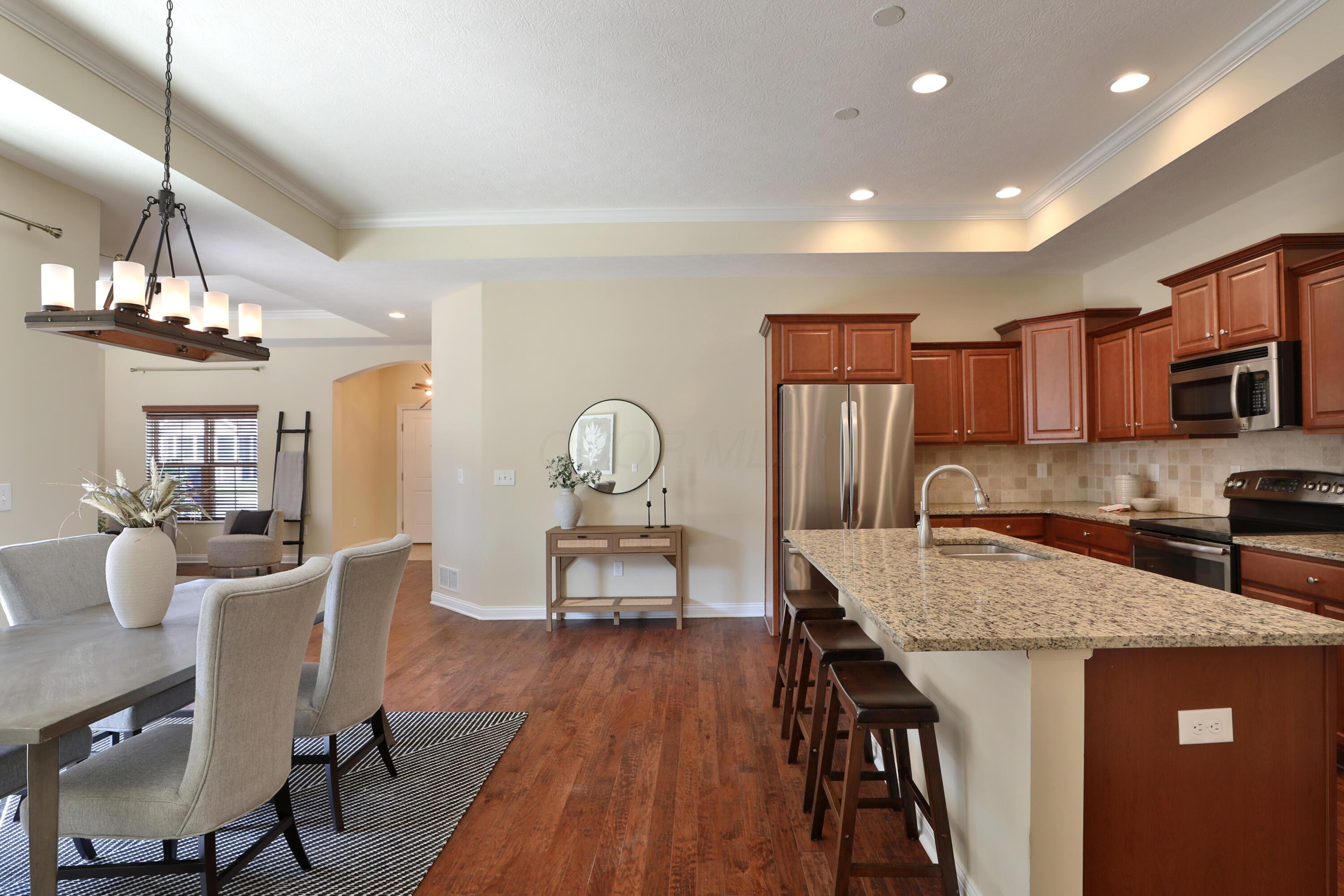 5016 Foxtail Drive, 37