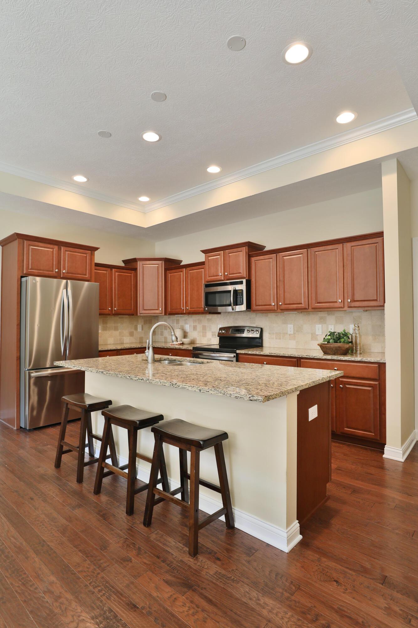 5016 Foxtail Drive, 37