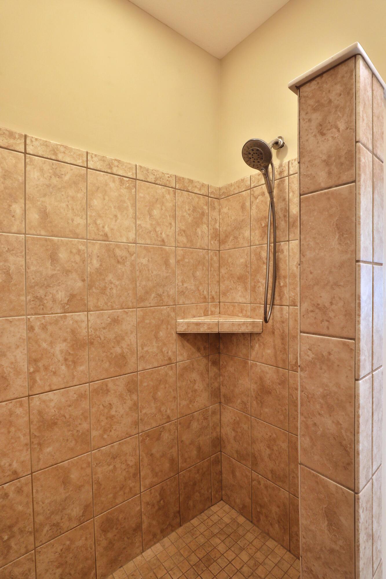5016 Foxtail Drive, 37