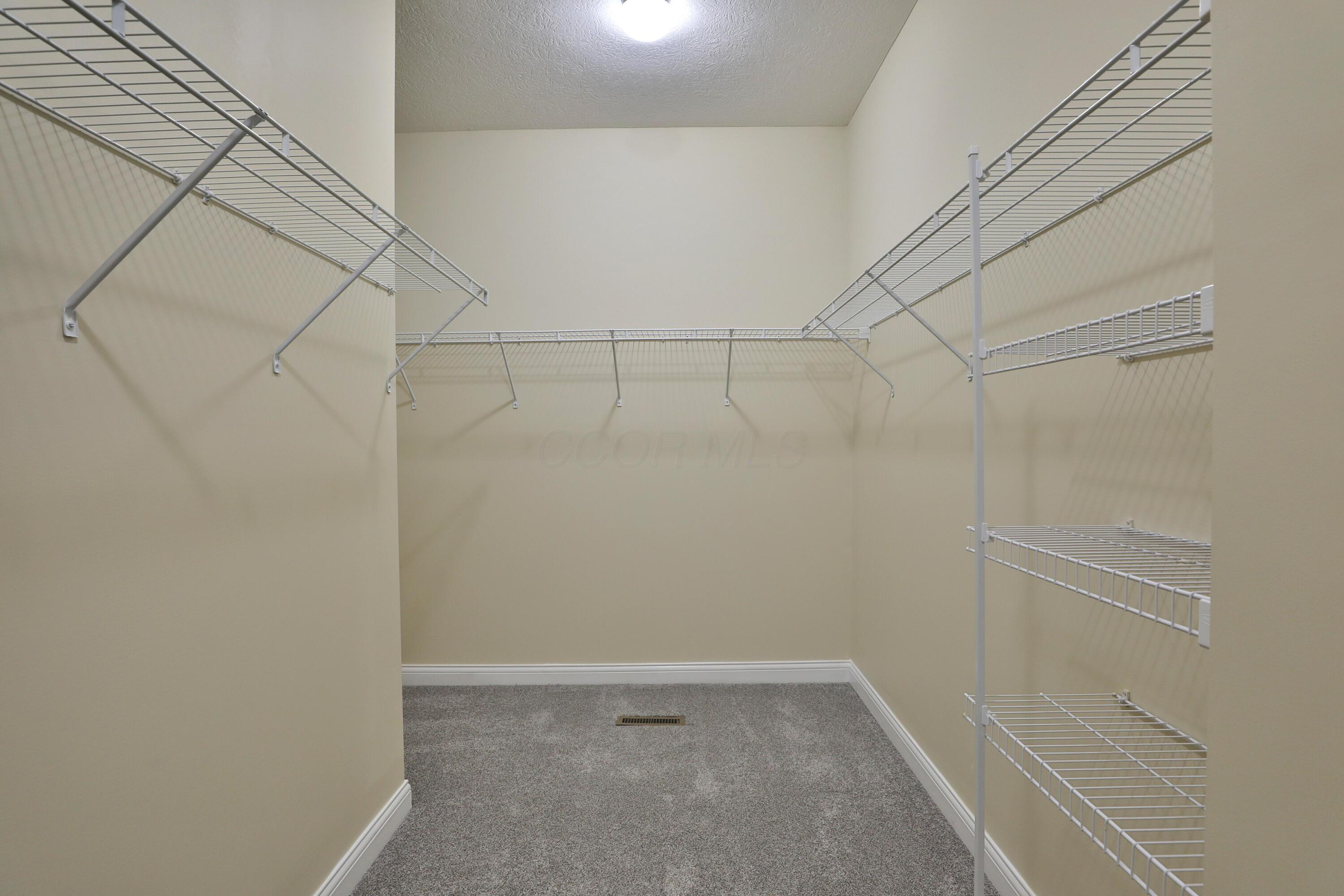 5016 Foxtail Drive, 37