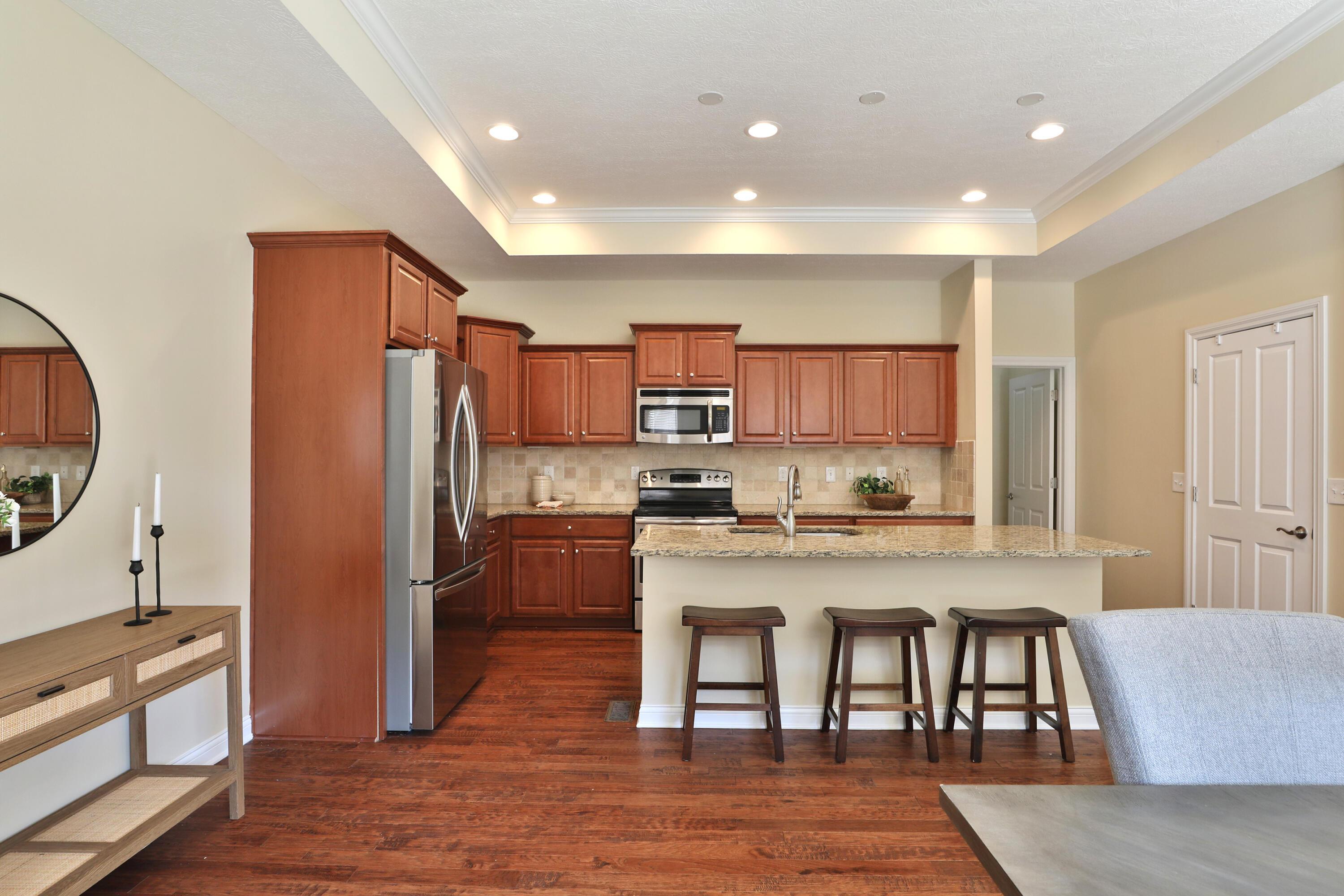 5016 Foxtail Drive, 37