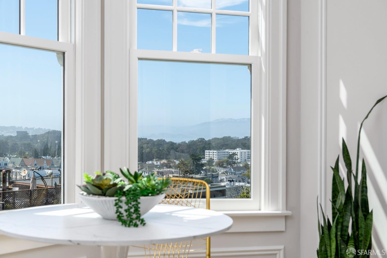 1030 Clayton Street # 2