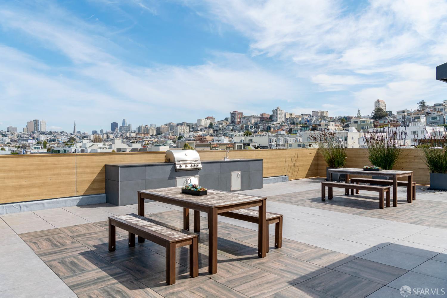 2448 Lombard Street # 313