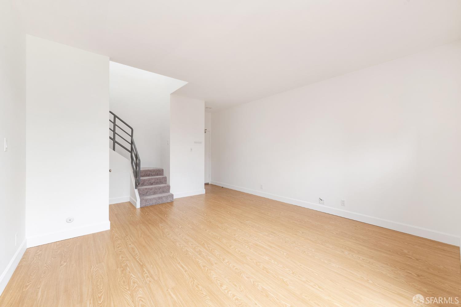 55 Vandewater Street # 7