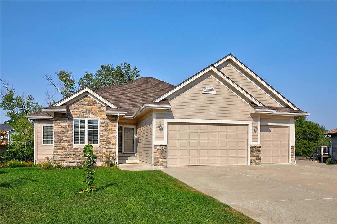 616 Tangelo Circle