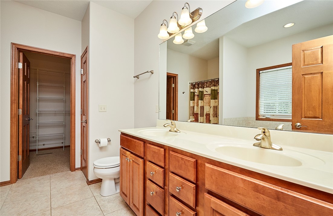 616 Tangelo Circle