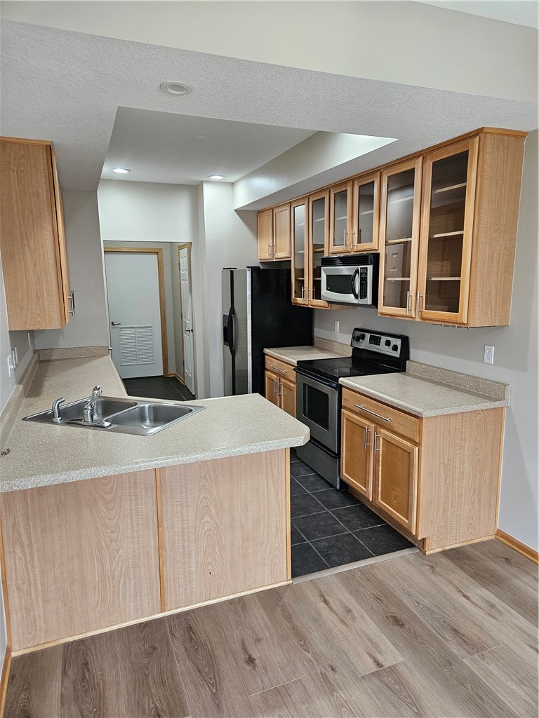 2101 Meadow Court 1004