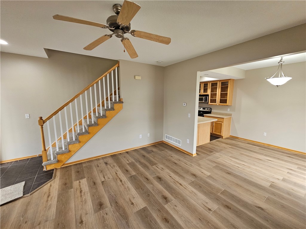 2101 Meadow Court 1004