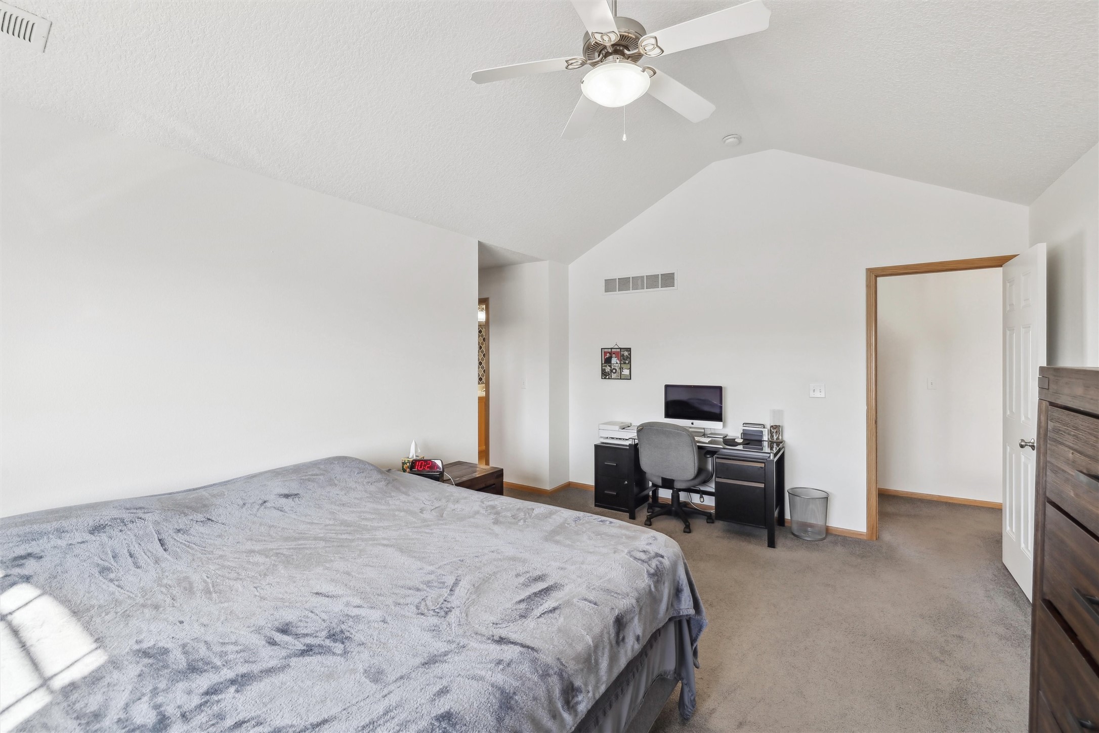 1416 Linden Circle