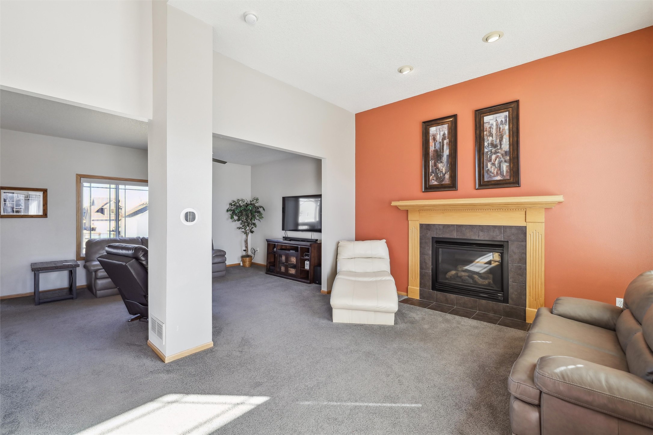 1416 Linden Circle