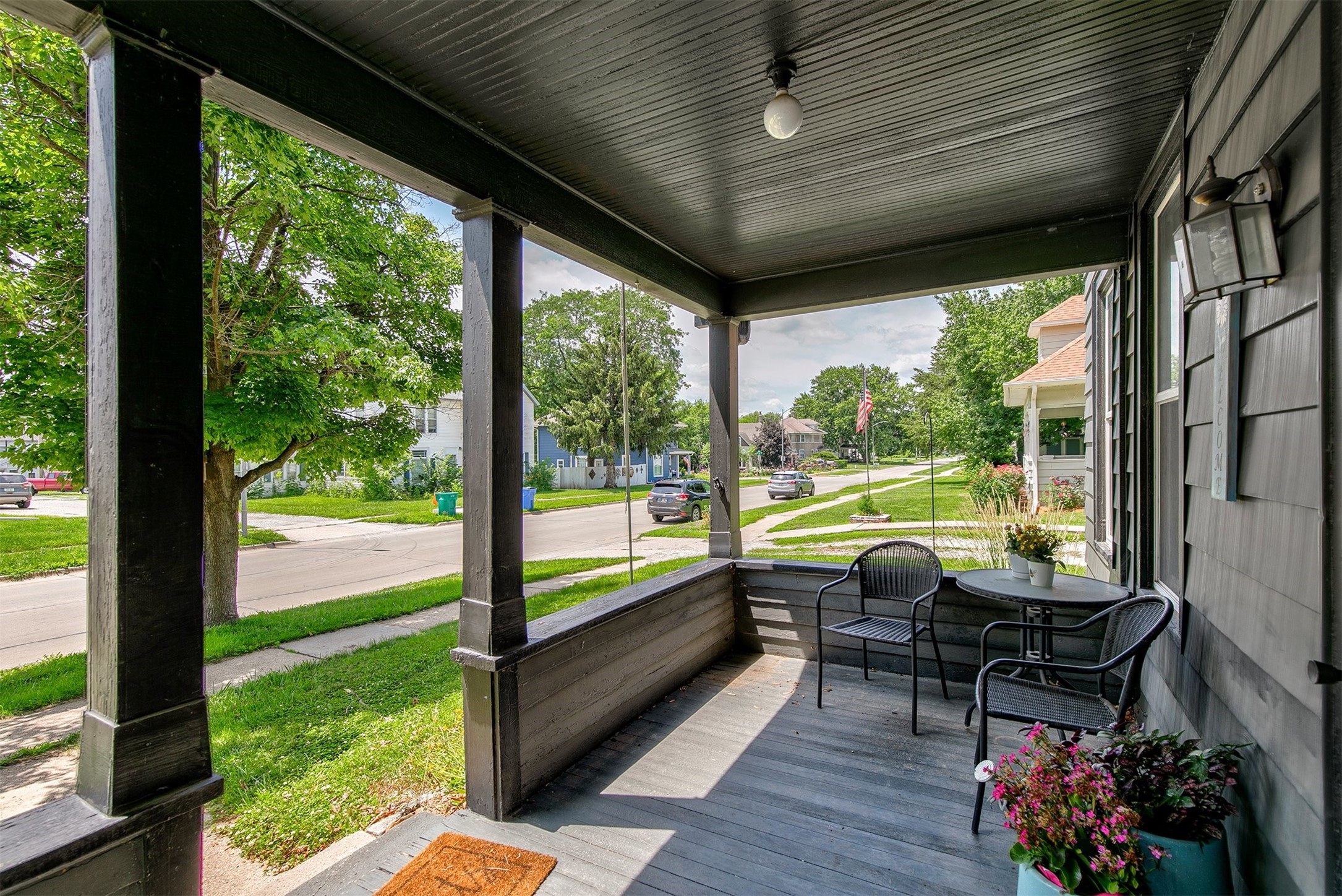 404 W Salem Avenue