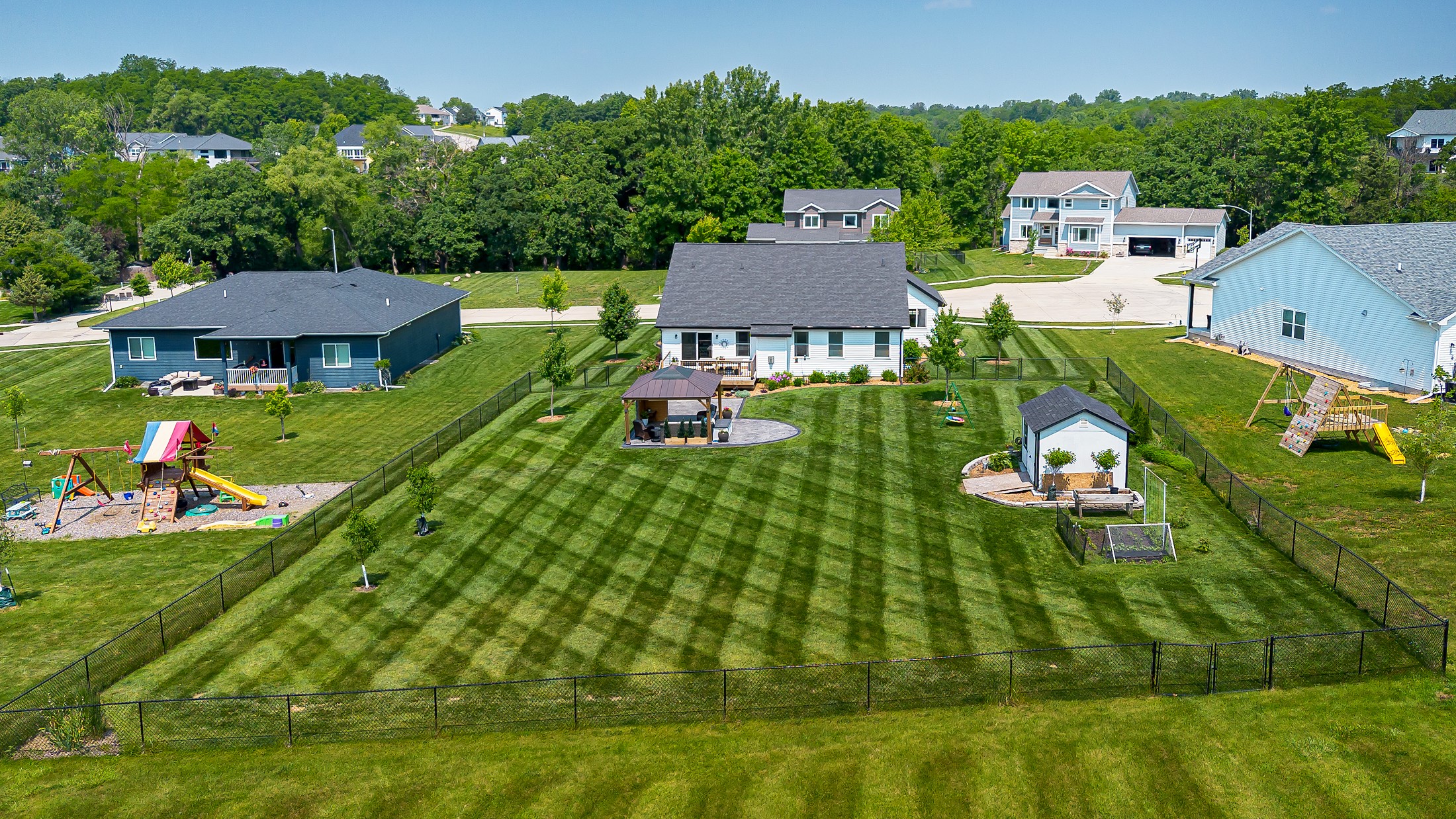 1304 S L Court