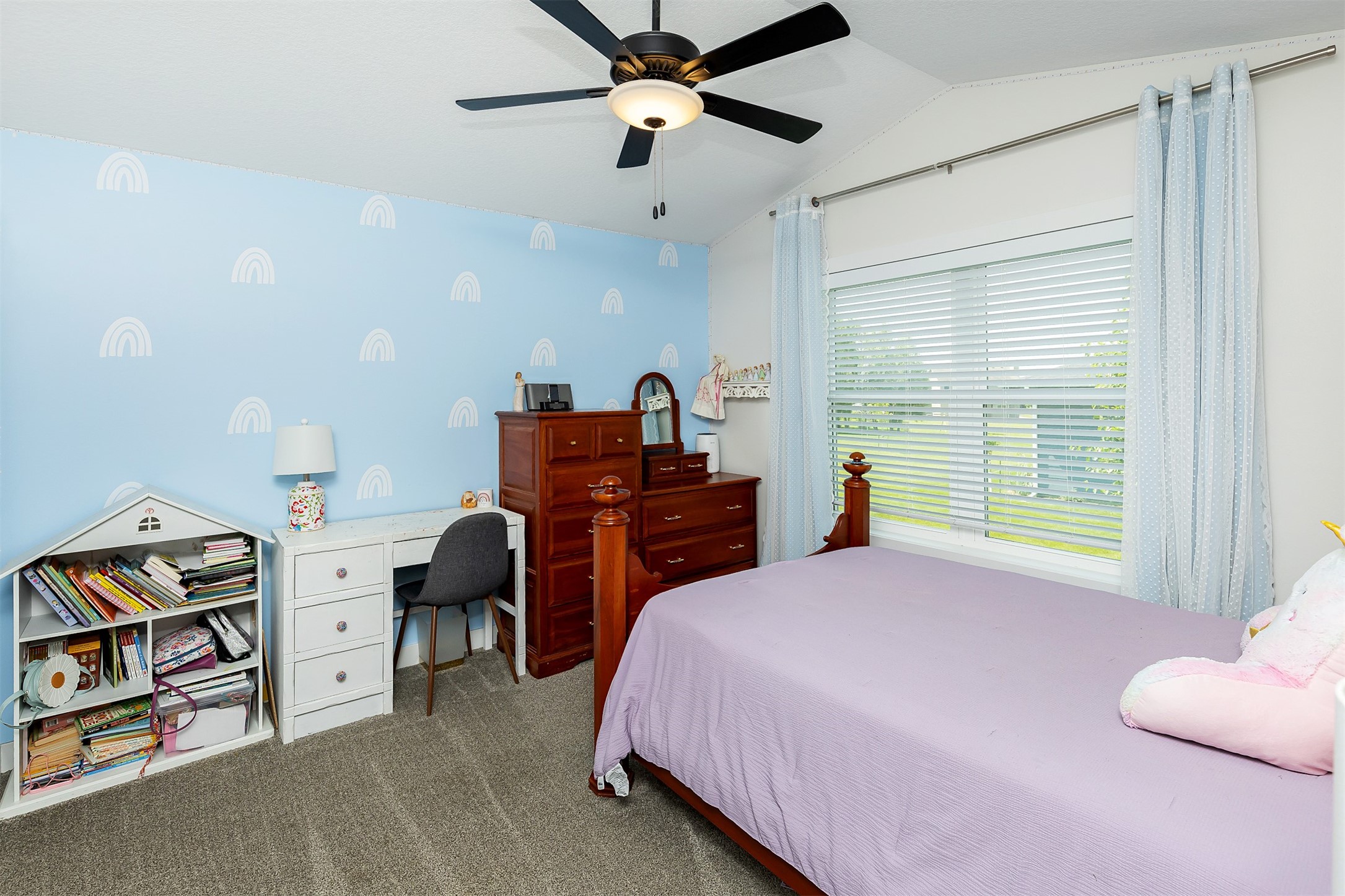 1304 S L Court