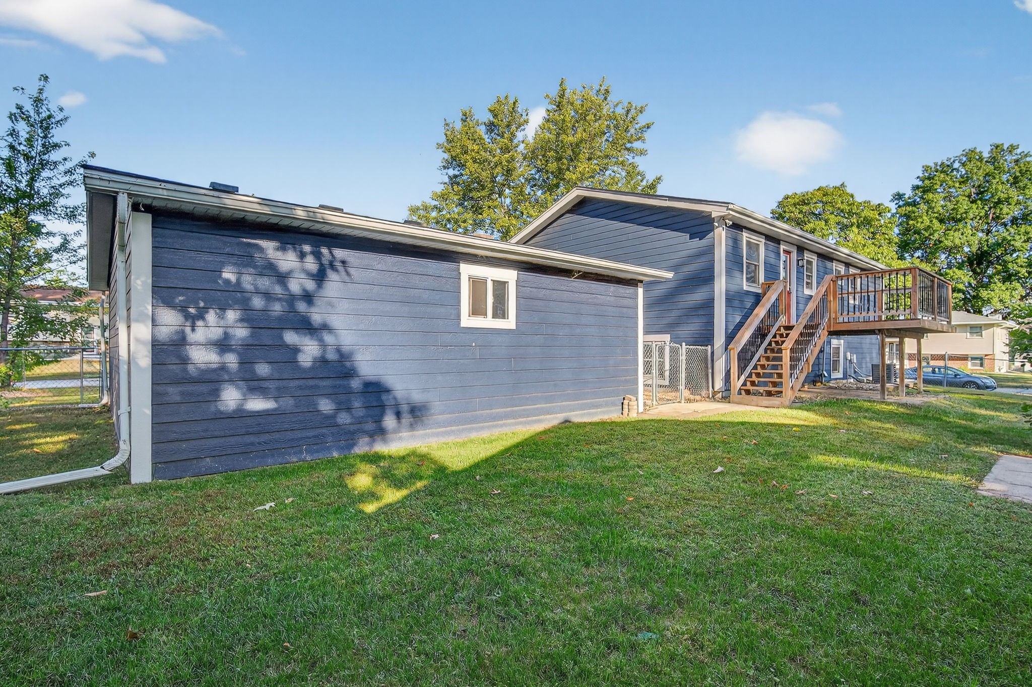 219 NW Calista Court