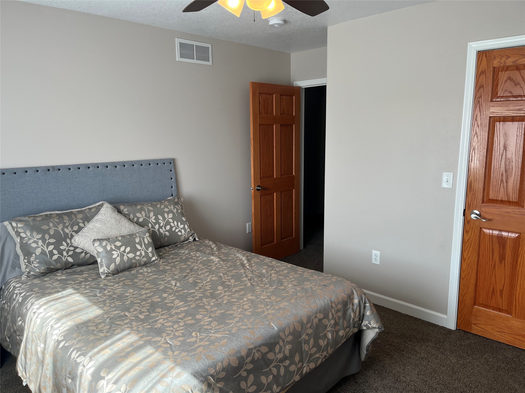 3110 Woodland Lane