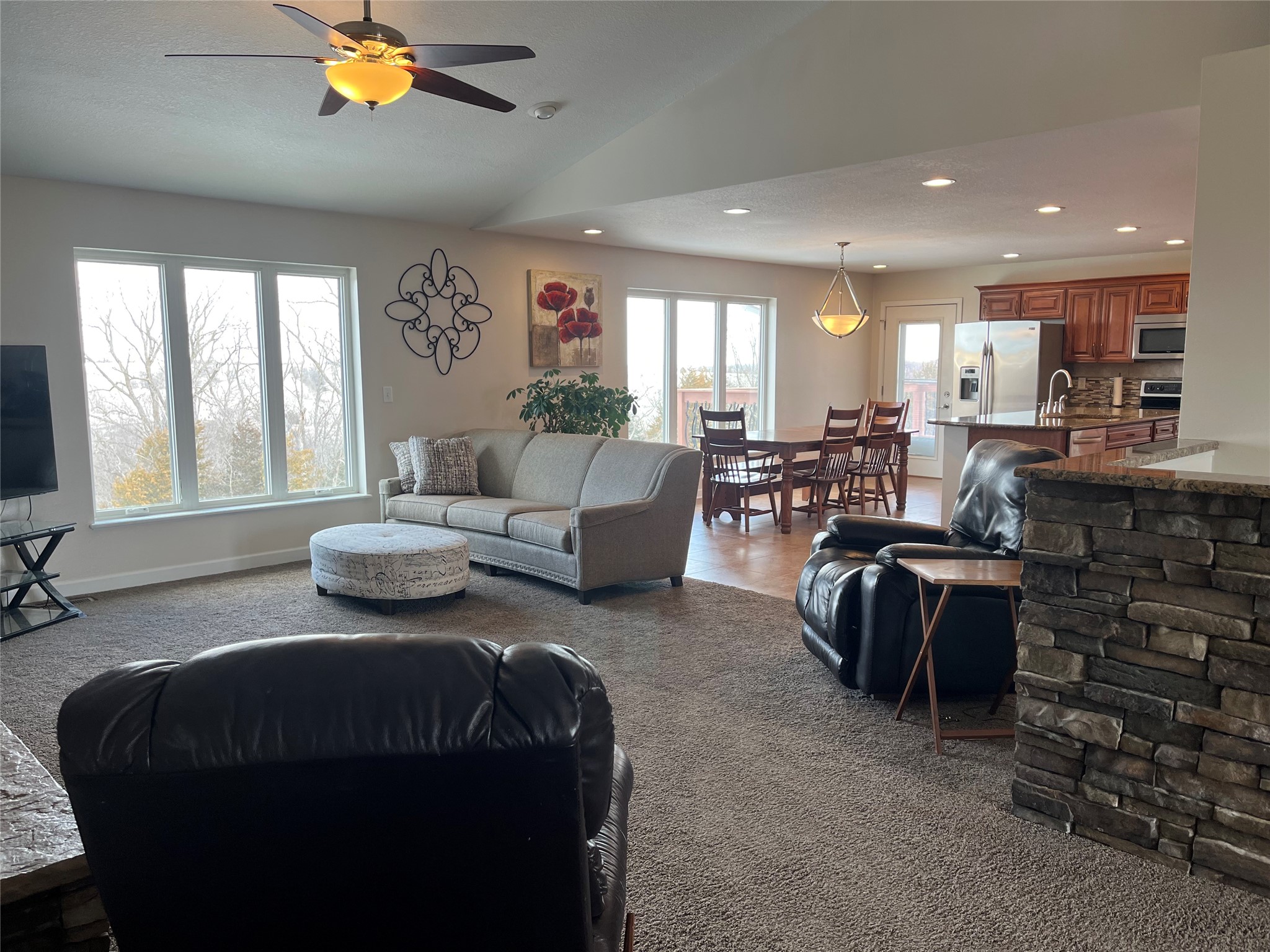 3110 Woodland Lane