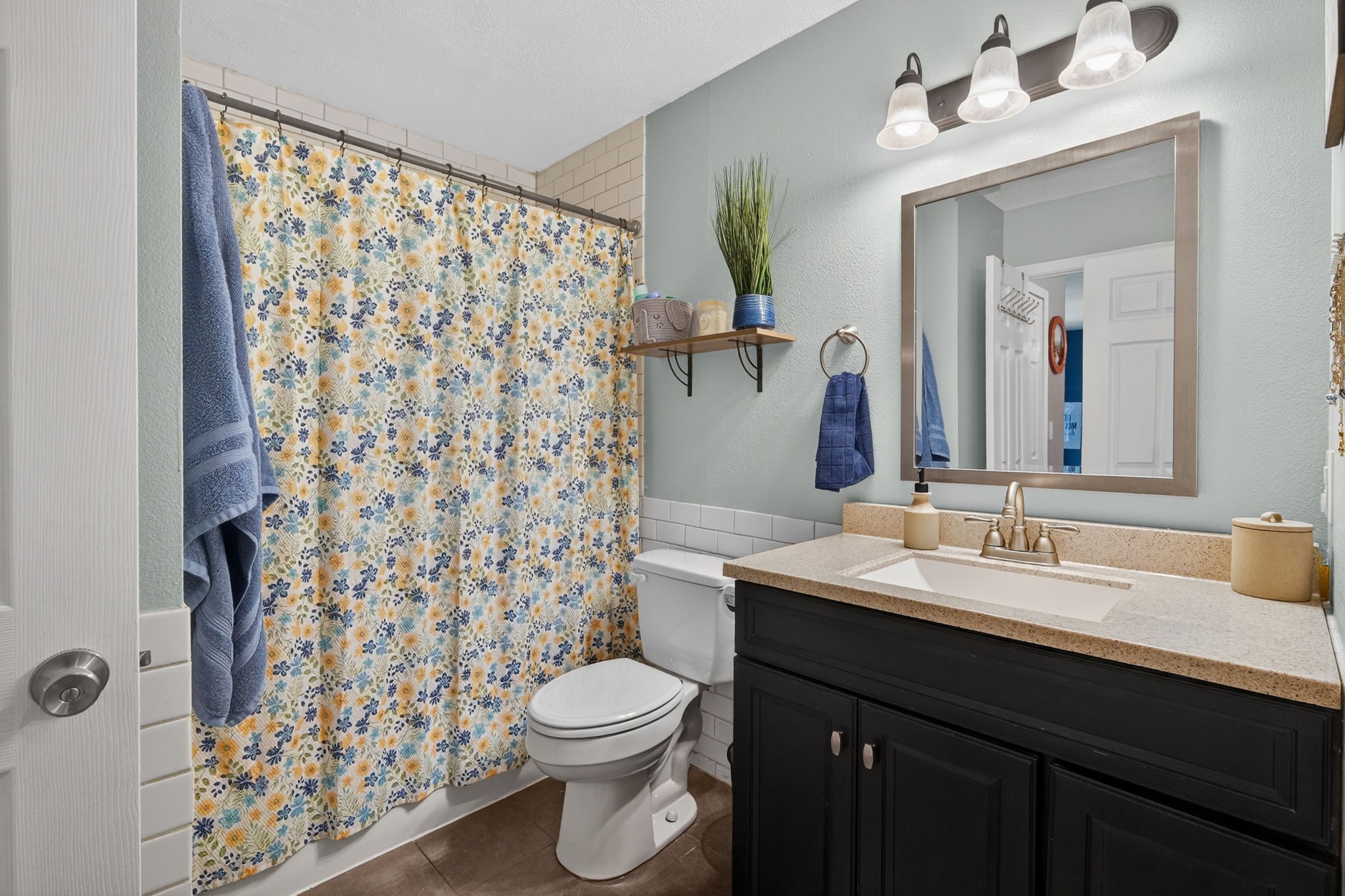 431 N Walnut Boulevard